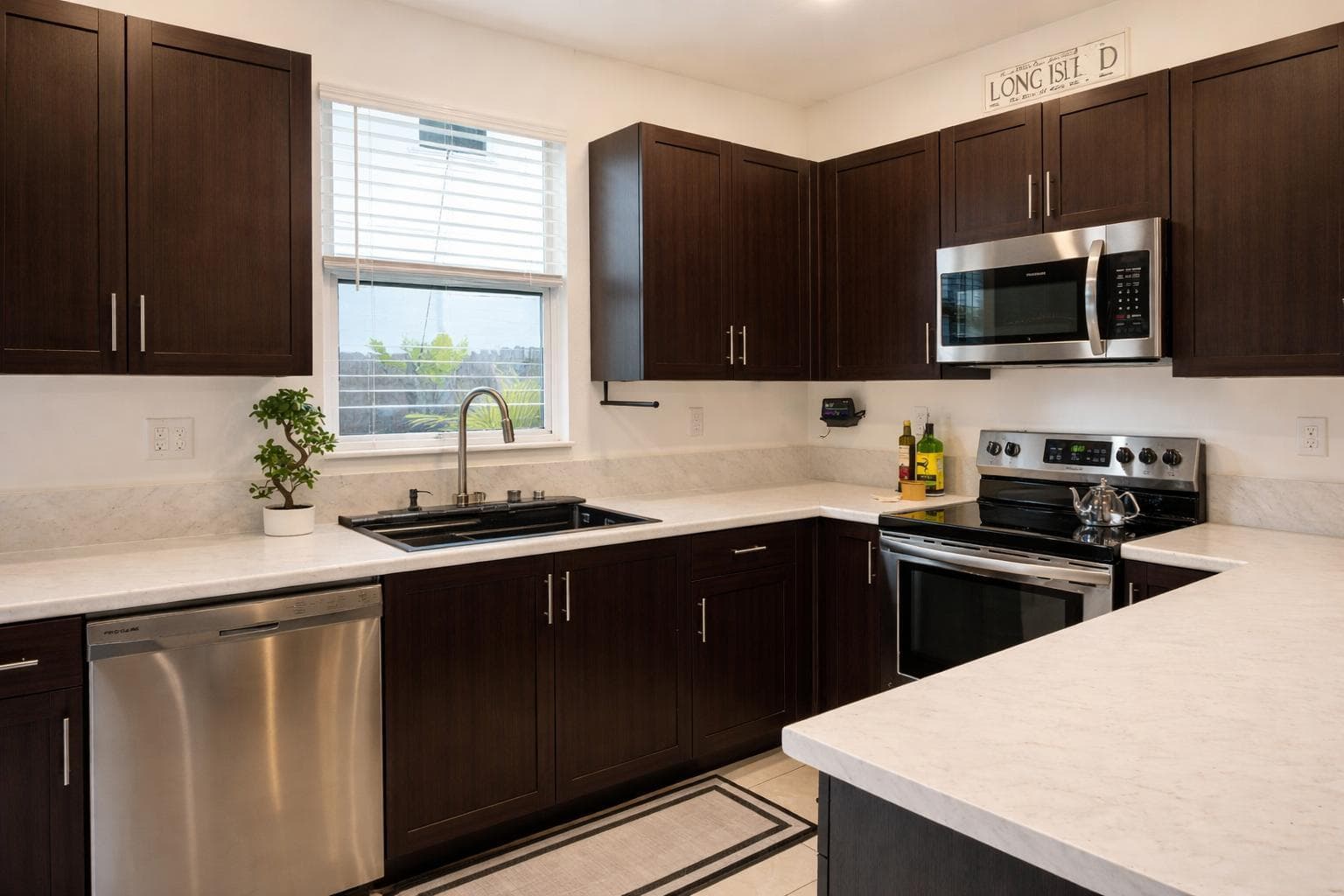 519 SW 19th Terrace, Fort Lauderdale, FL 33312 — photo 13 of 42