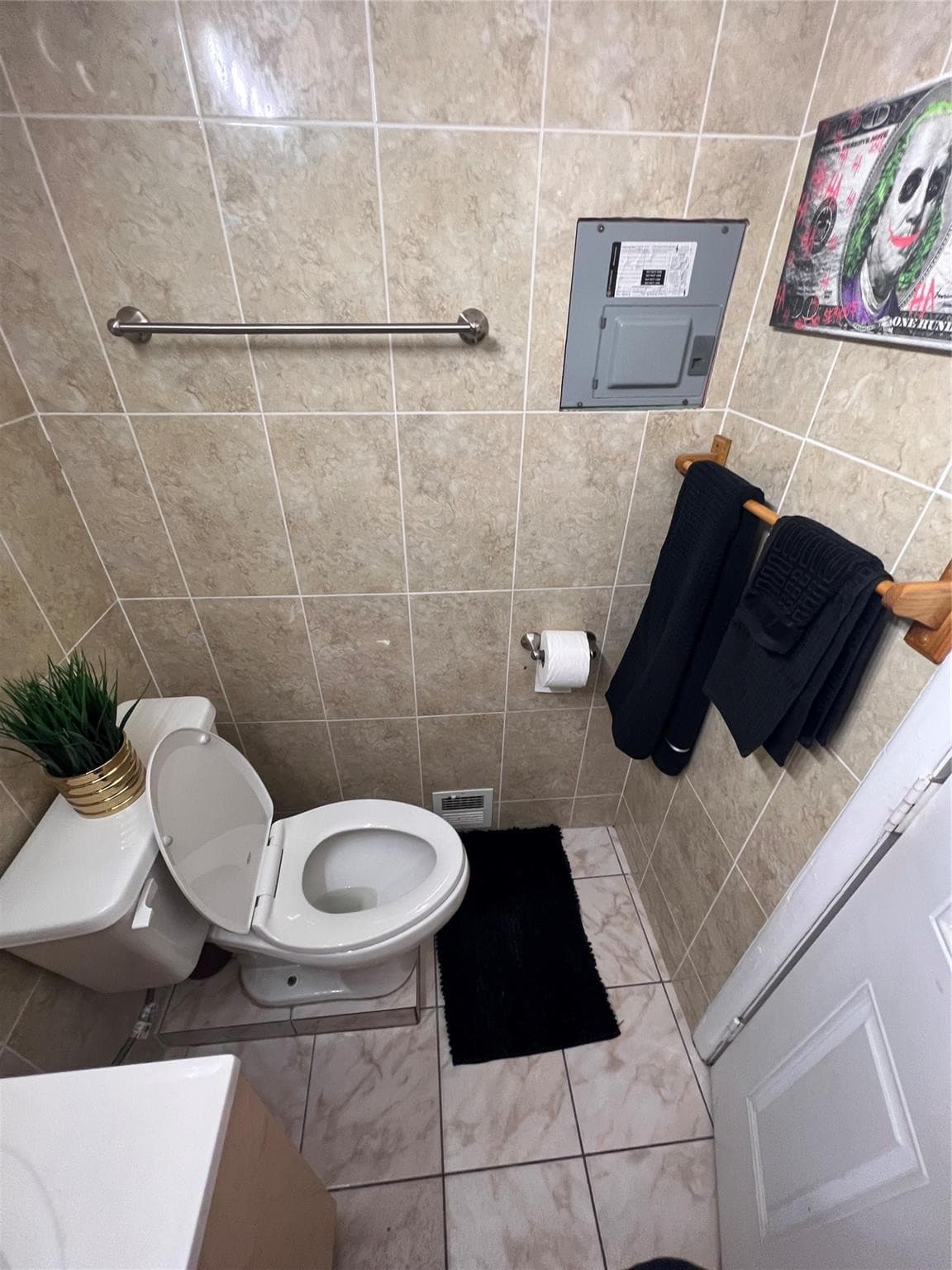 17131 NW 32 Court Apt 1, Miami Gardens, FL 33056 — photo 4 of 26