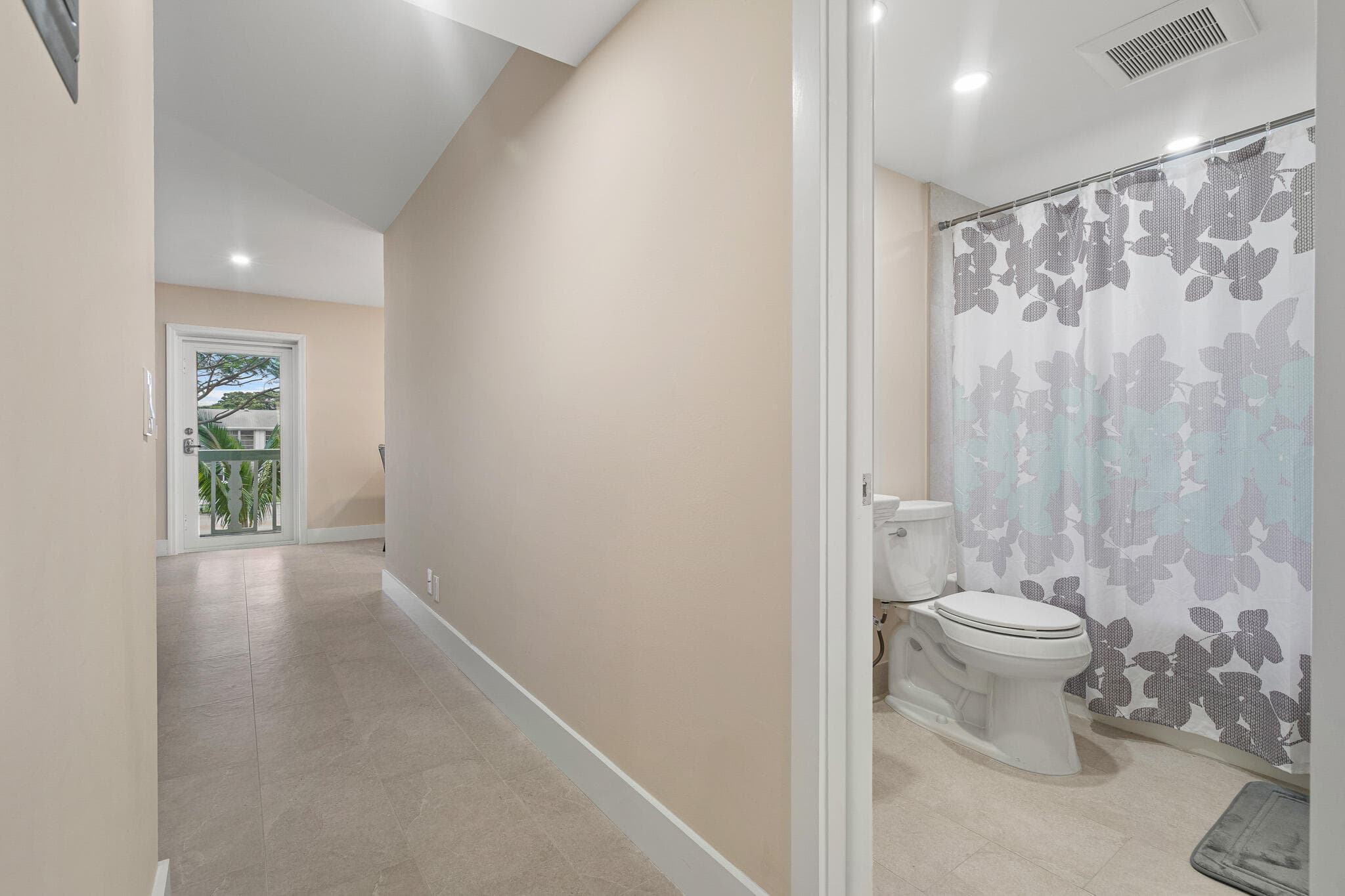 168 Farnham, Deerfield Beach, FL 33442 — photo 8 of 22