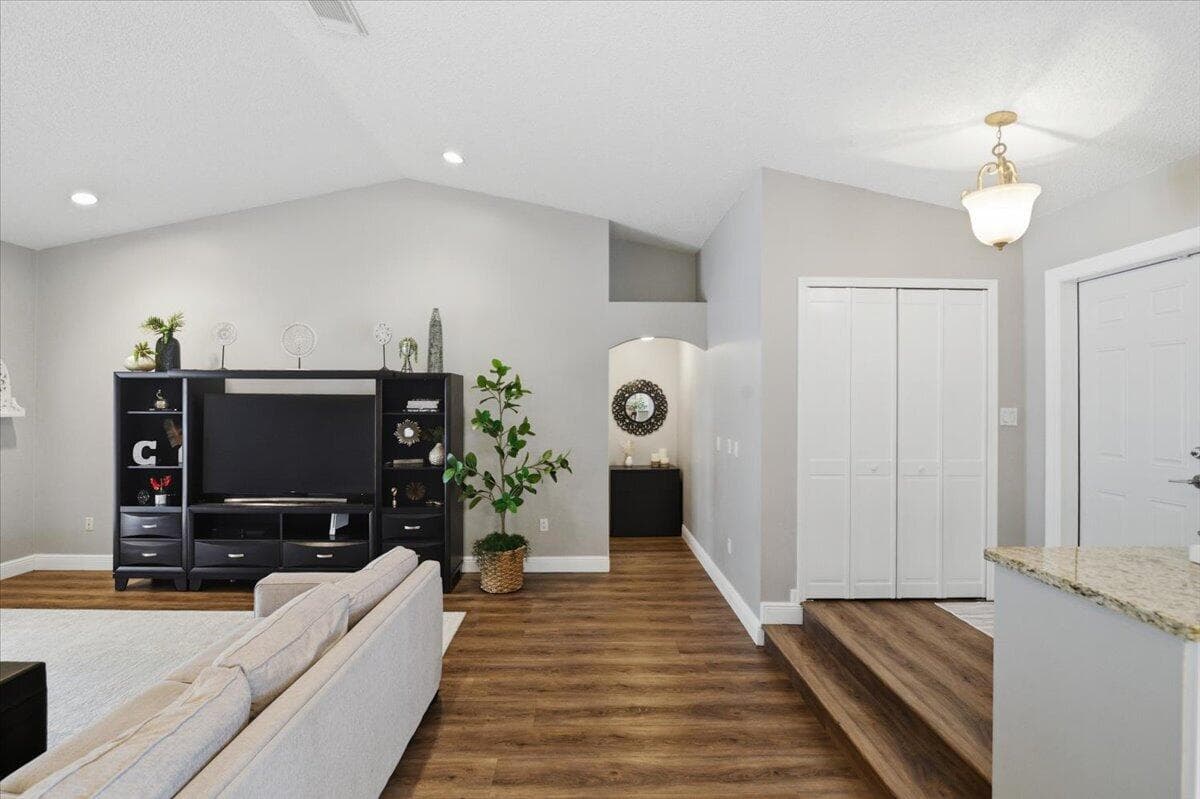 13149 NW 11th Place, Sunrise, FL 33323 — photo 10 of 36