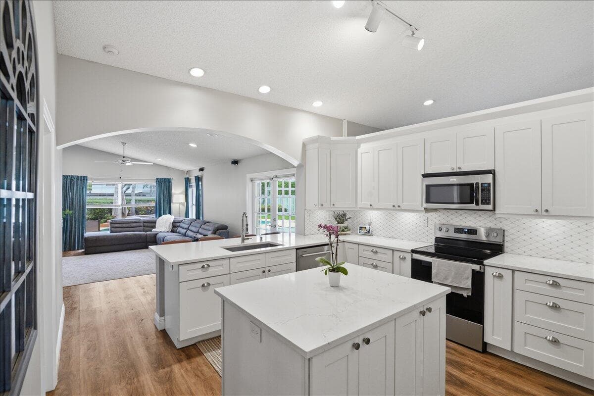 13149 NW 11th Place, Sunrise, FL 33323 — photo 14 of 36