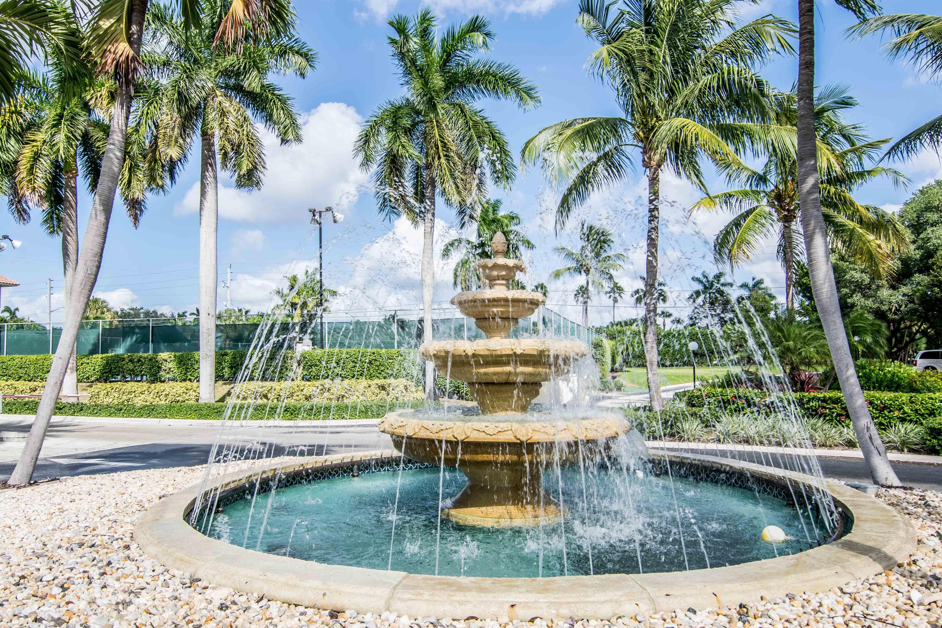 9 Royal Palm Way 403, Boca Raton, FL 33432 — photo 23 of 24