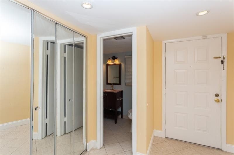 5200 Lake Loop Road, Cooper City, FL 33330 — photo 3 of 35