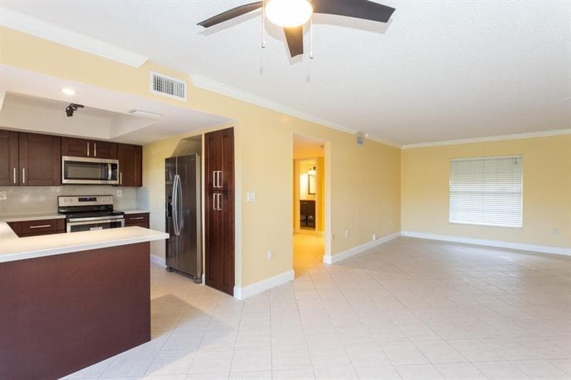 5200 Lake Loop Road, Cooper City, FL 33330 — photo 6 of 35