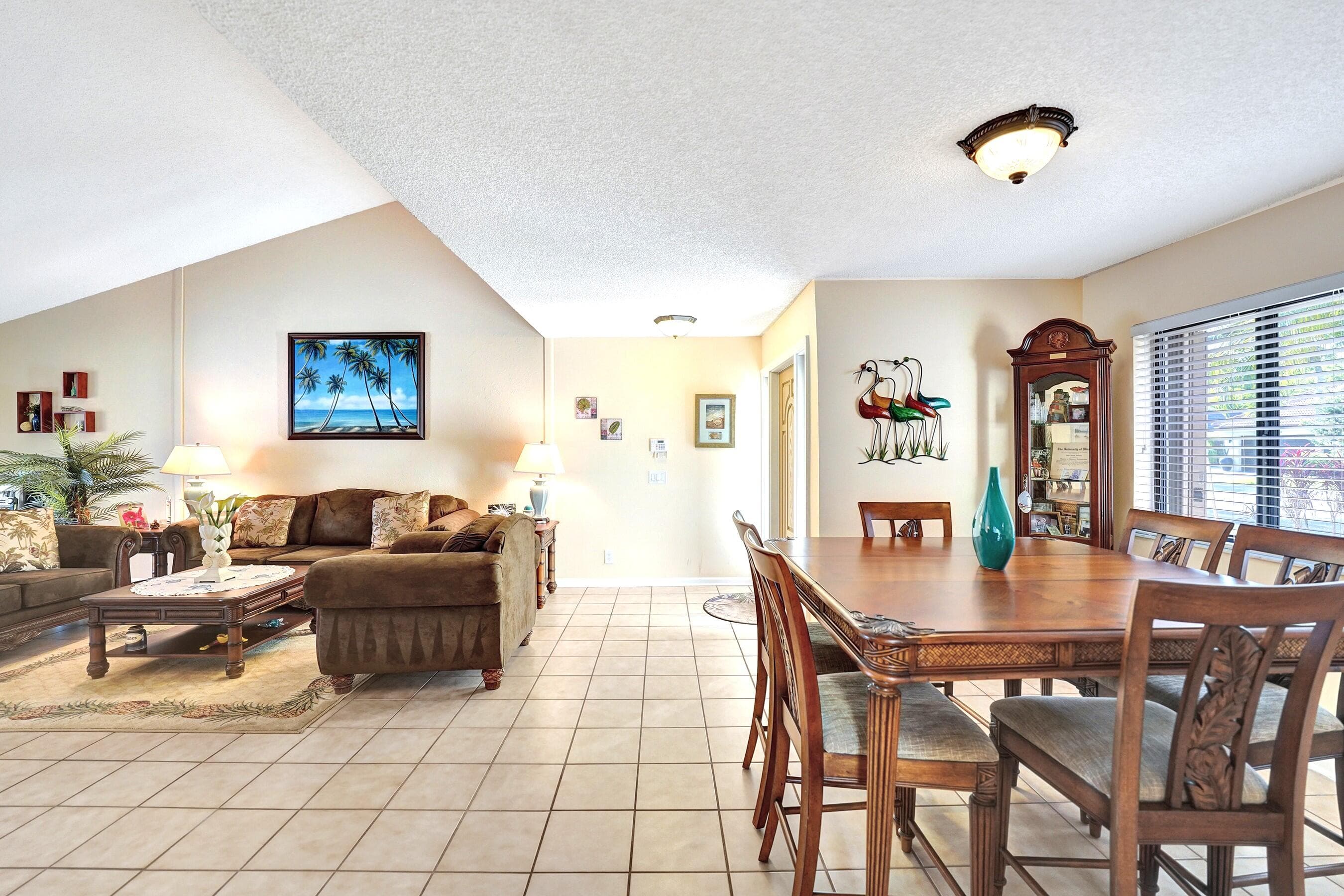 1839 NW 93rd Way, Plantation, FL 33322 — photo 9 of 86