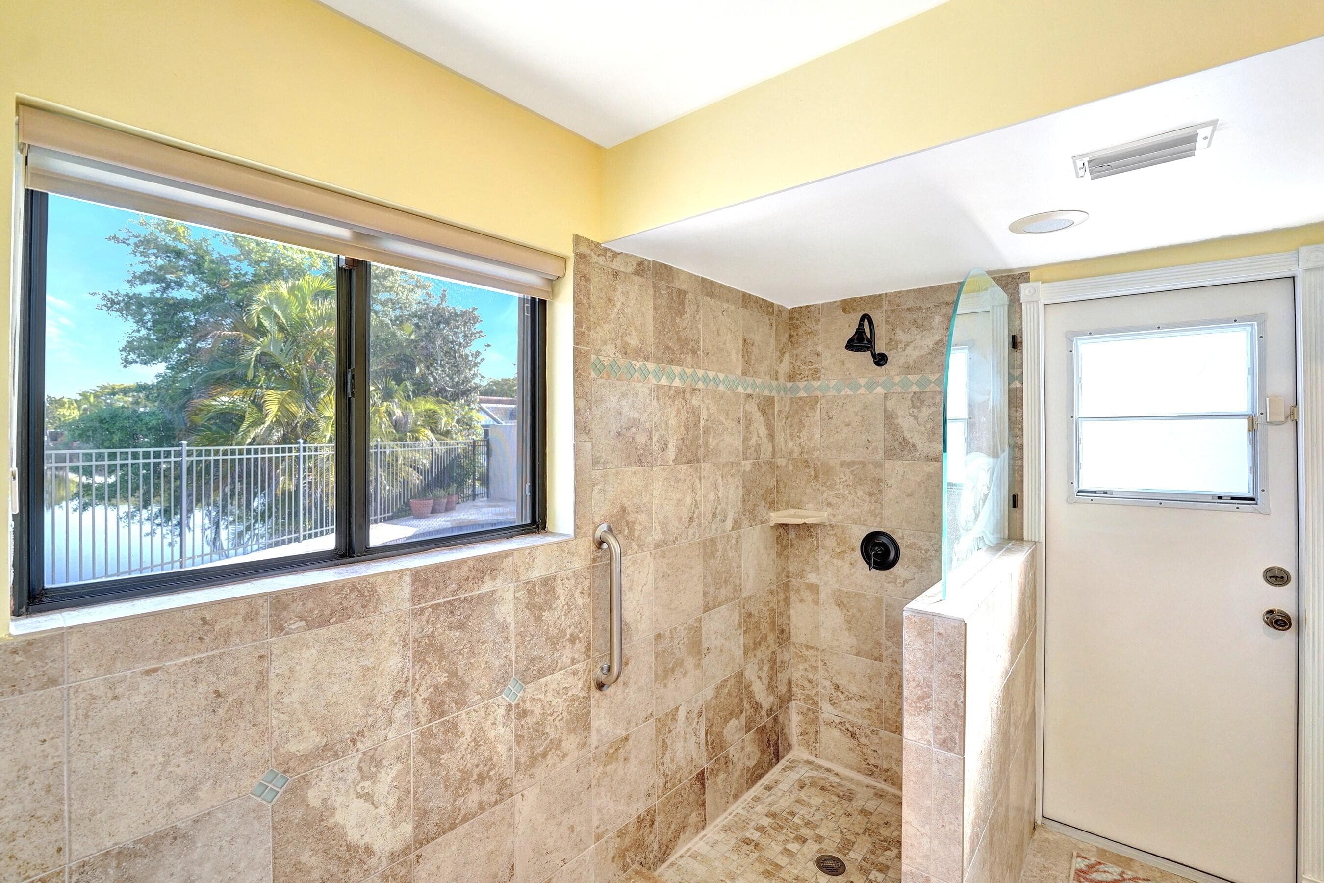1839 NW 93rd Way, Plantation, FL 33322 — photo 23 of 86