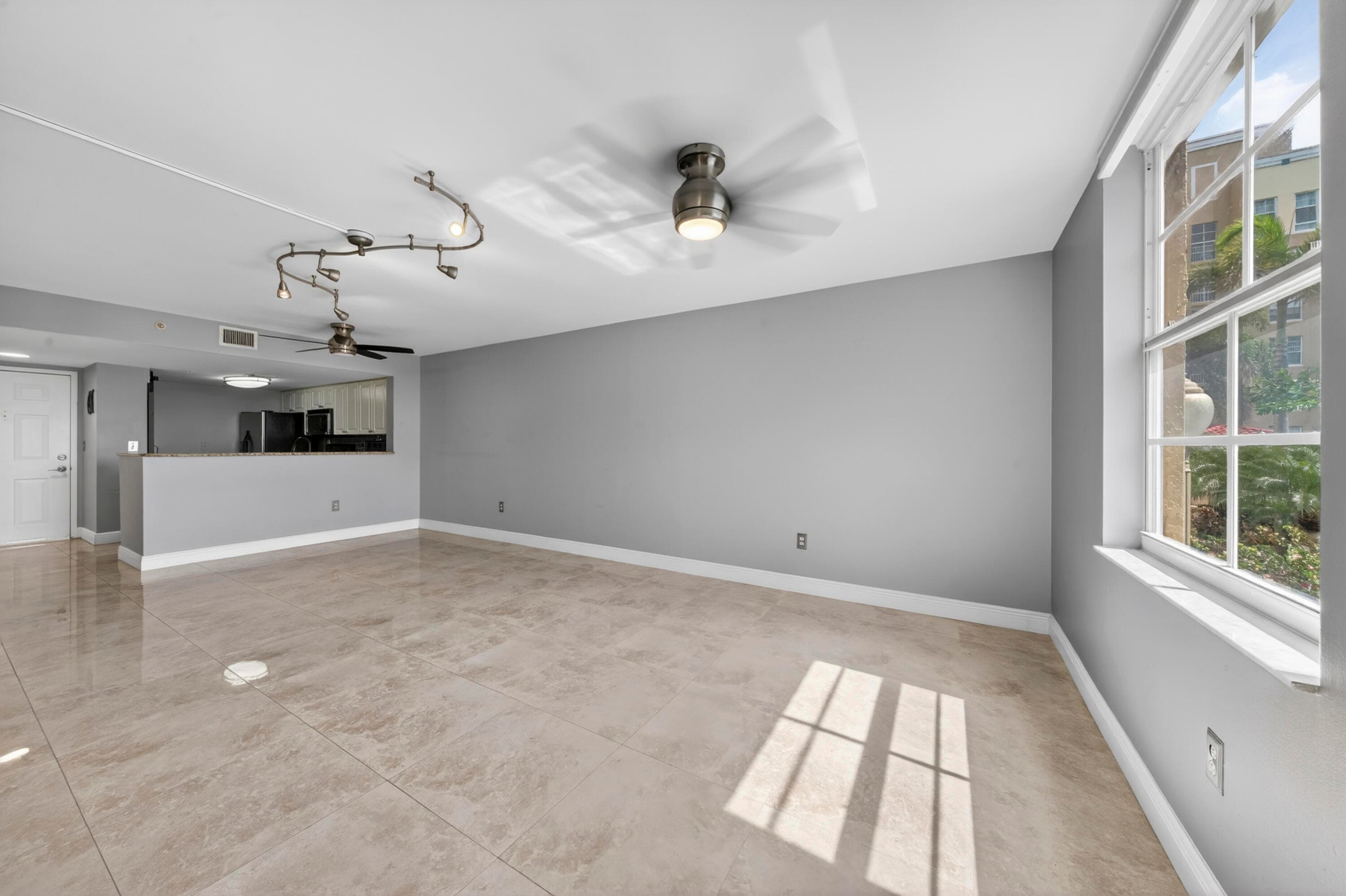 520 SE 5th Avenue 3209, Fort Lauderdale, FL 33301 — photo 11 of 49