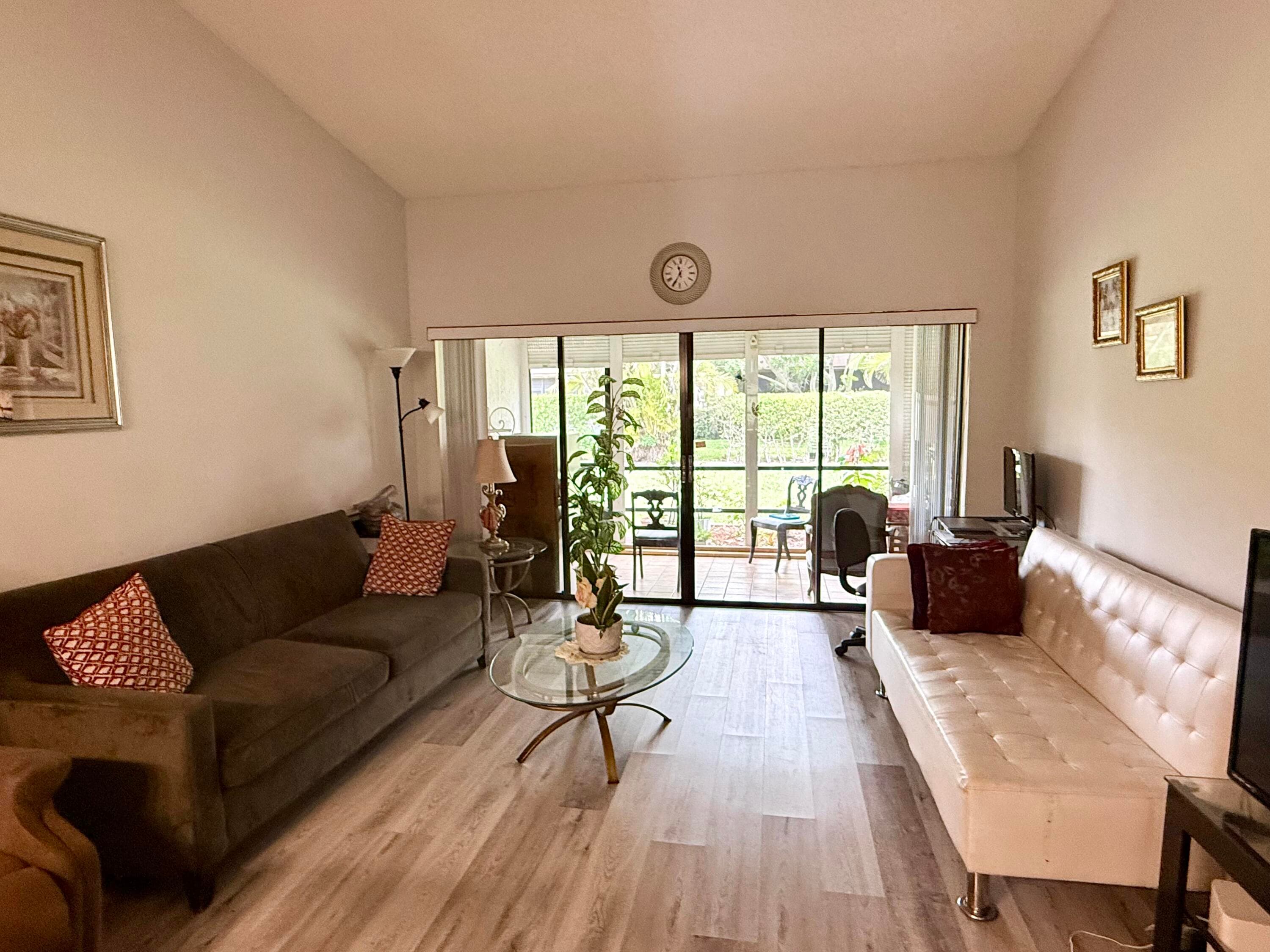 3927 Vine Tree Trail B, Lake Worth, FL 33467 — photo 6 of 14