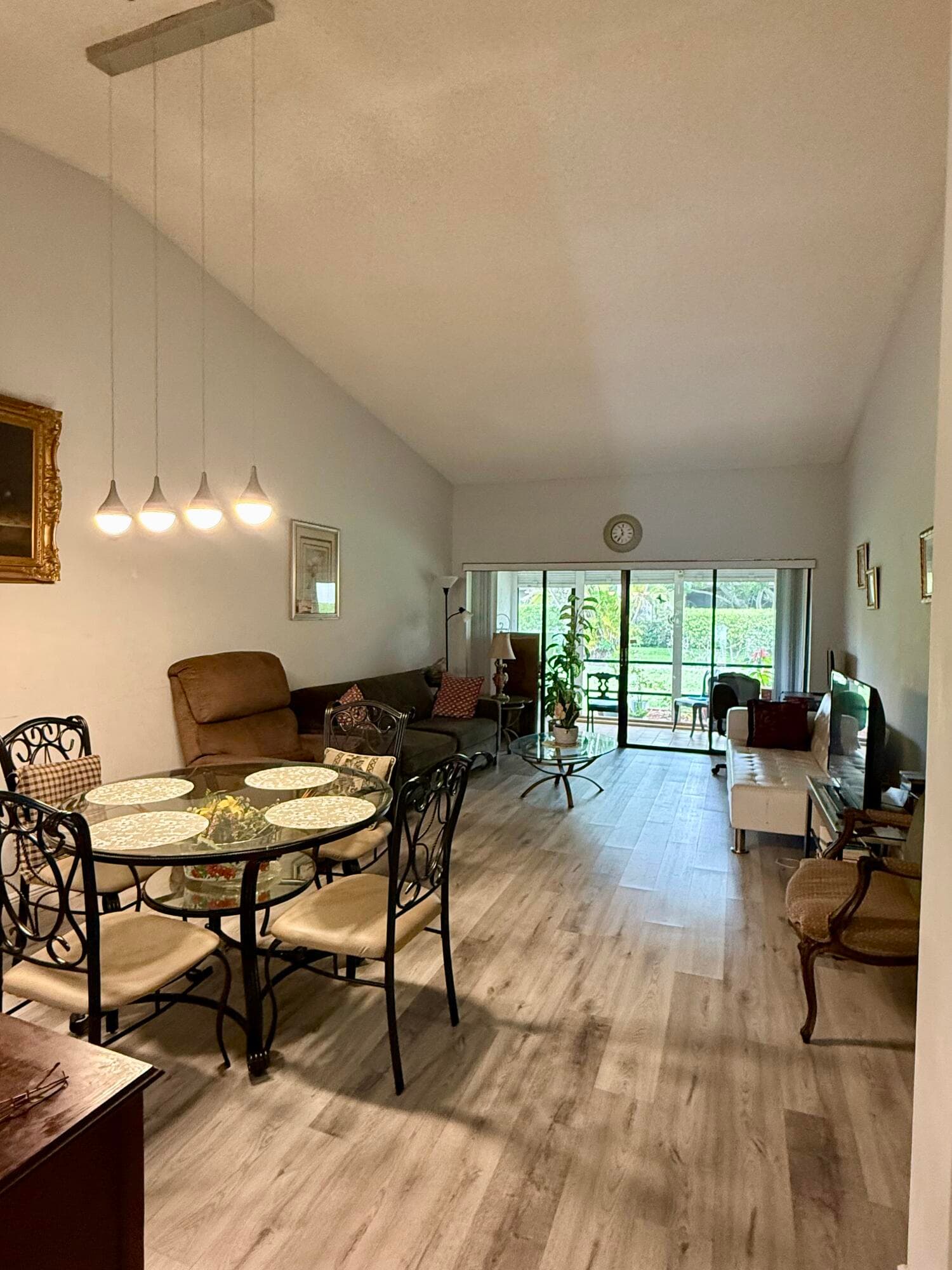 3927 Vine Tree Trail B, Lake Worth, FL 33467 — photo 4 of 14