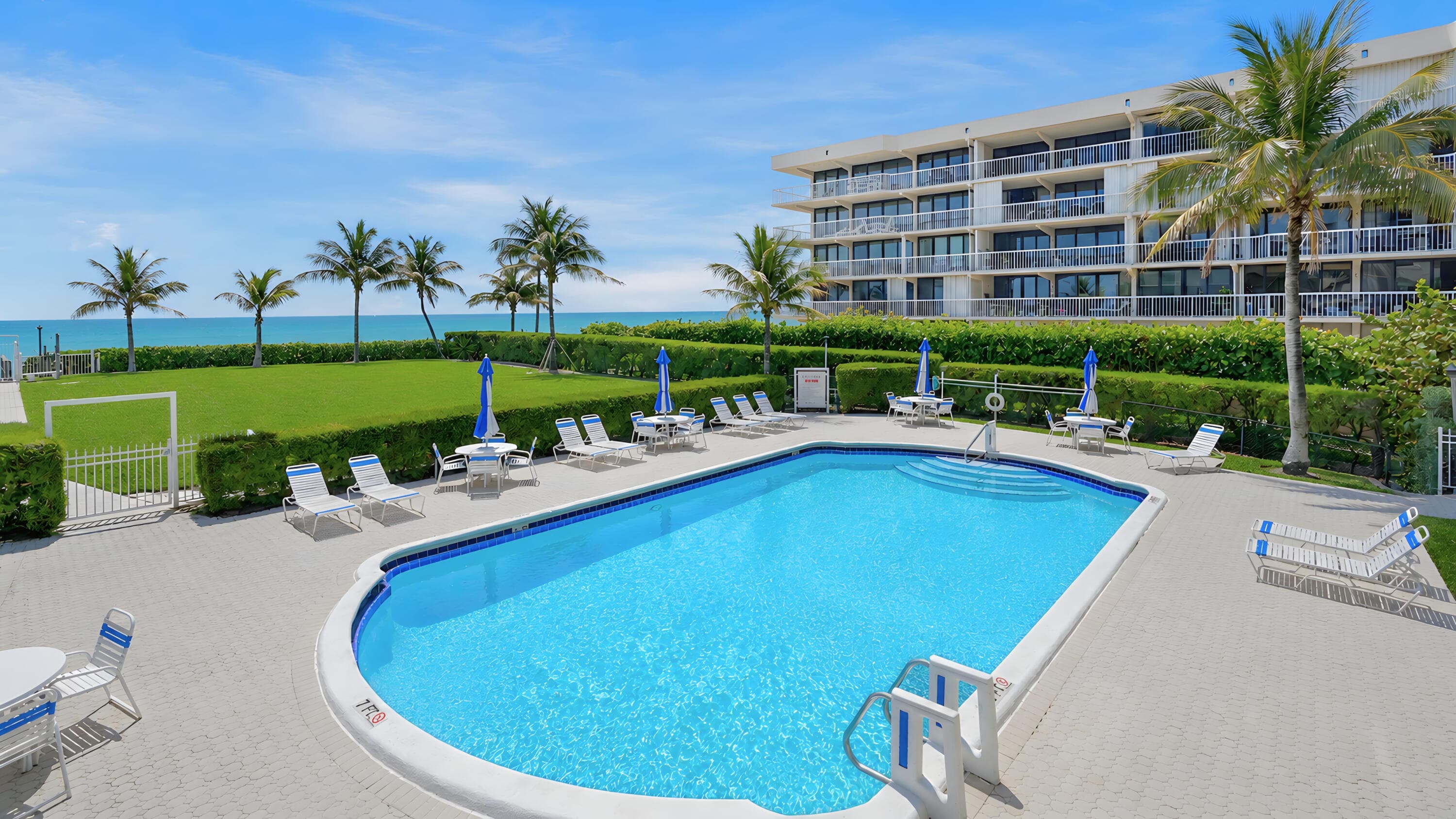 3230 S Ocean Boulevard D-607, Palm Beach, FL 33480 — photo 23 of 31