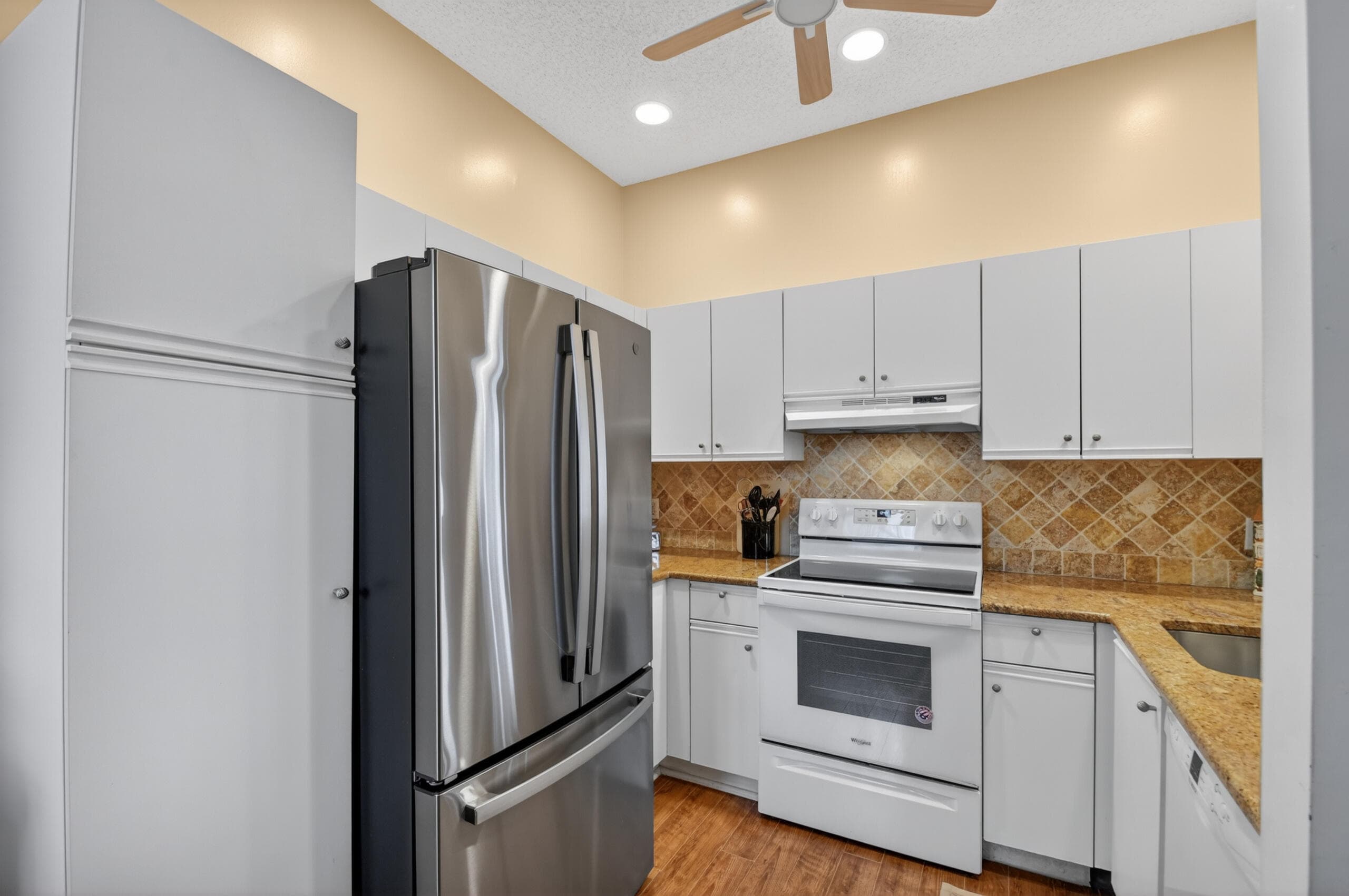 5394 Firenze Drive, Boynton Beach, FL 33437 — photo 10 of 82