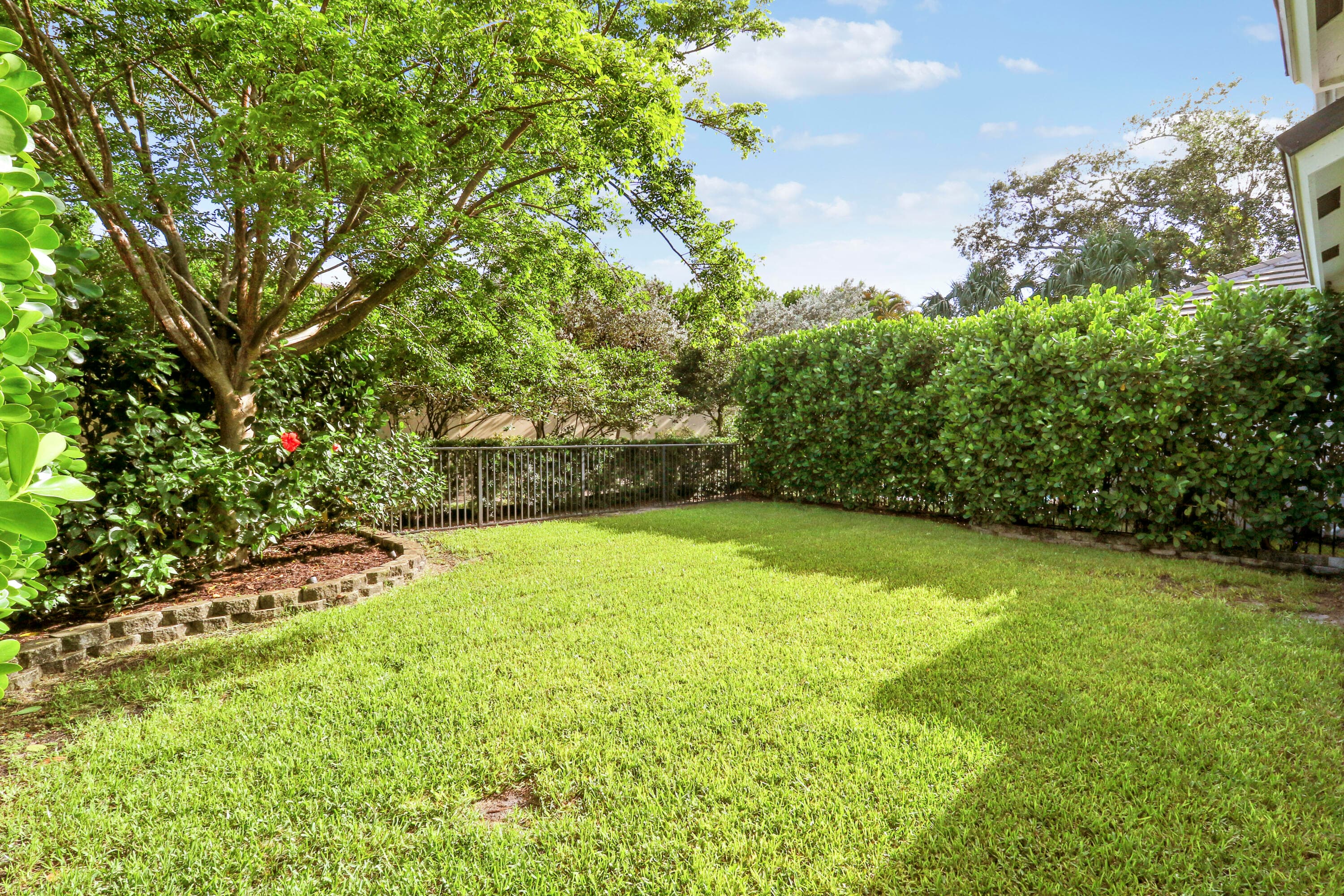 125 Bonnette Hunt Club Lane, Palm Beach Gardens, FL 33418 — photo 36 of 48