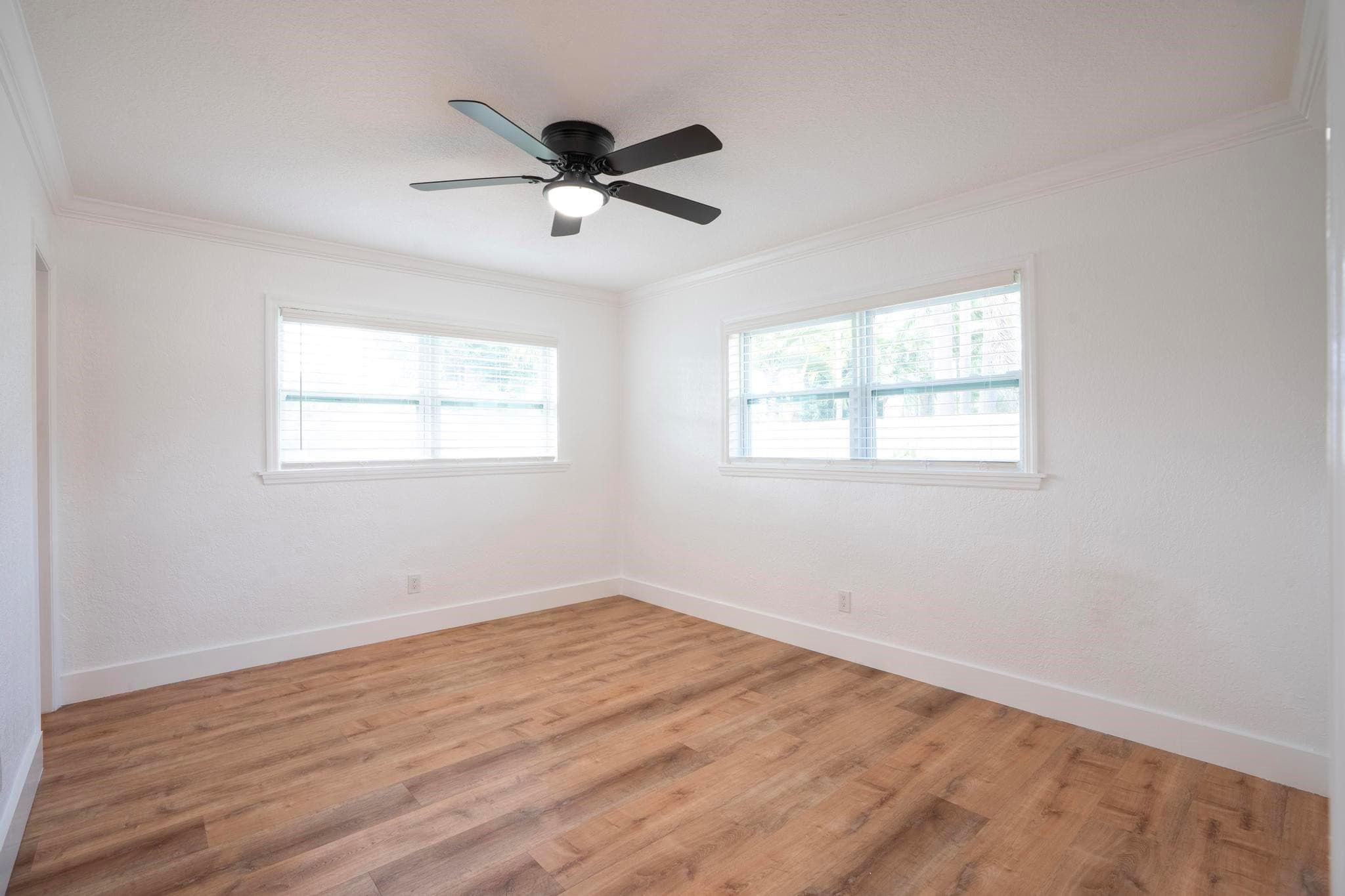 3468 NE 17th Avenue 2, Oakland Park, FL 33334 — photo 8 of 15