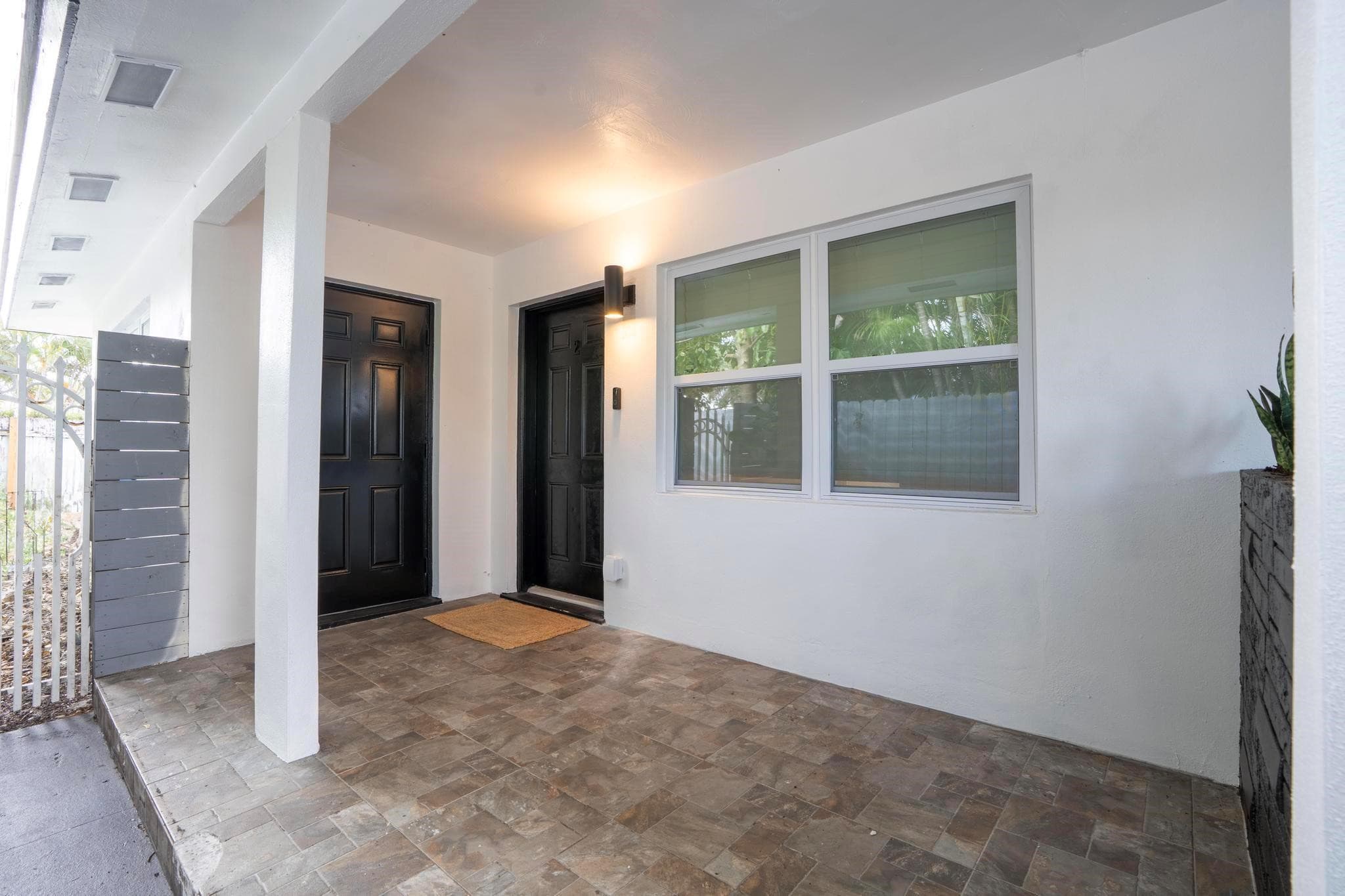 3468 NE 17th Avenue 2, Oakland Park, FL 33334 — photo 14 of 15