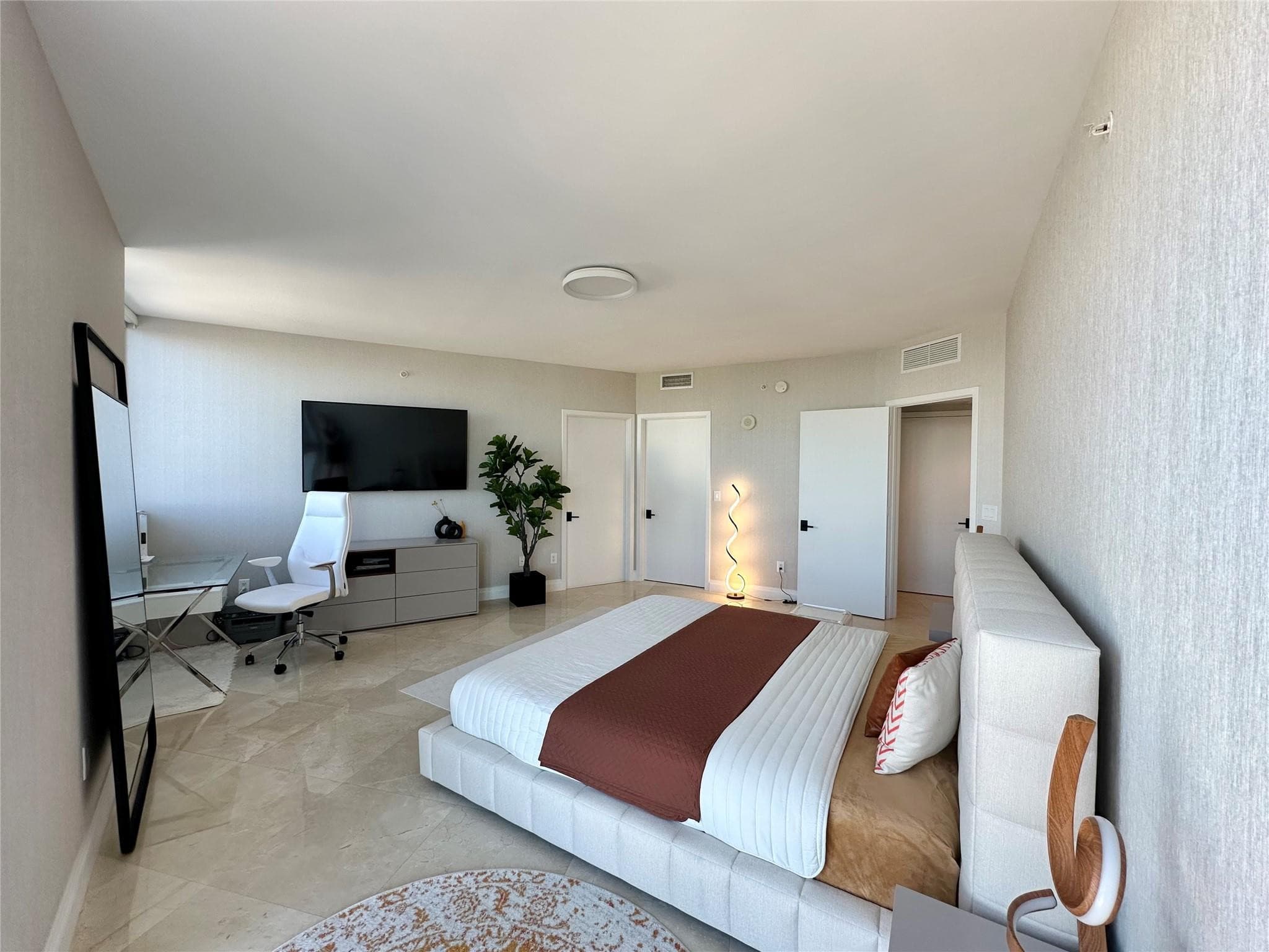18201 Collins Avenue 1901, Sunny Isles Beach, FL 33160 — photo 27 of 85