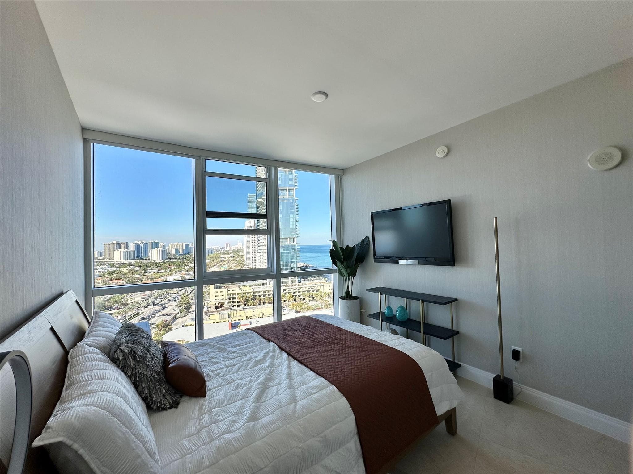 18201 Collins Avenue 1901, Sunny Isles Beach, FL 33160 — photo 57 of 85
