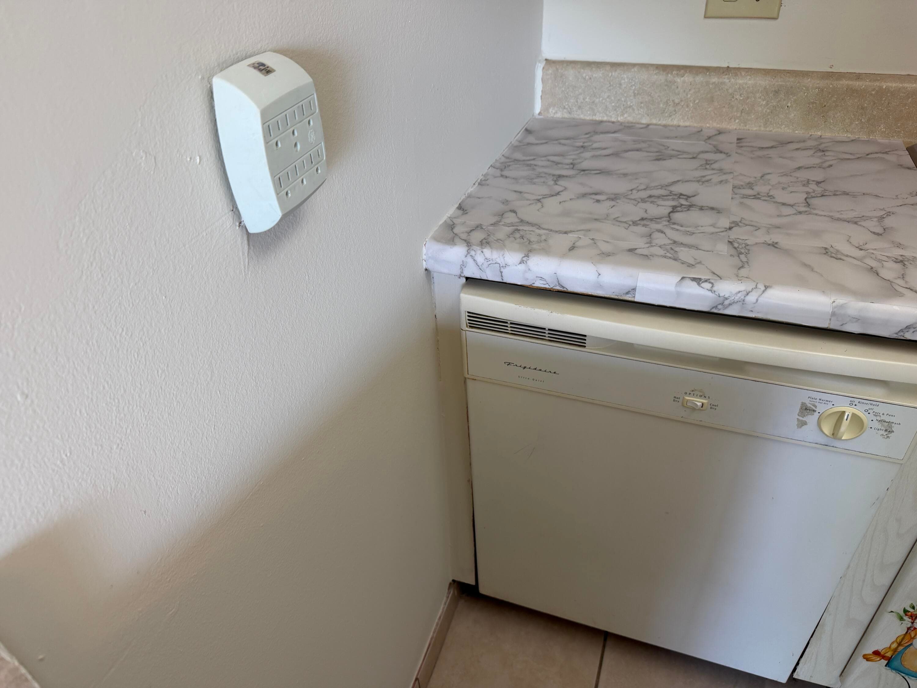500 W Village Green Circle W 212, Palm Springs, FL 33461 — photo 8 of 27