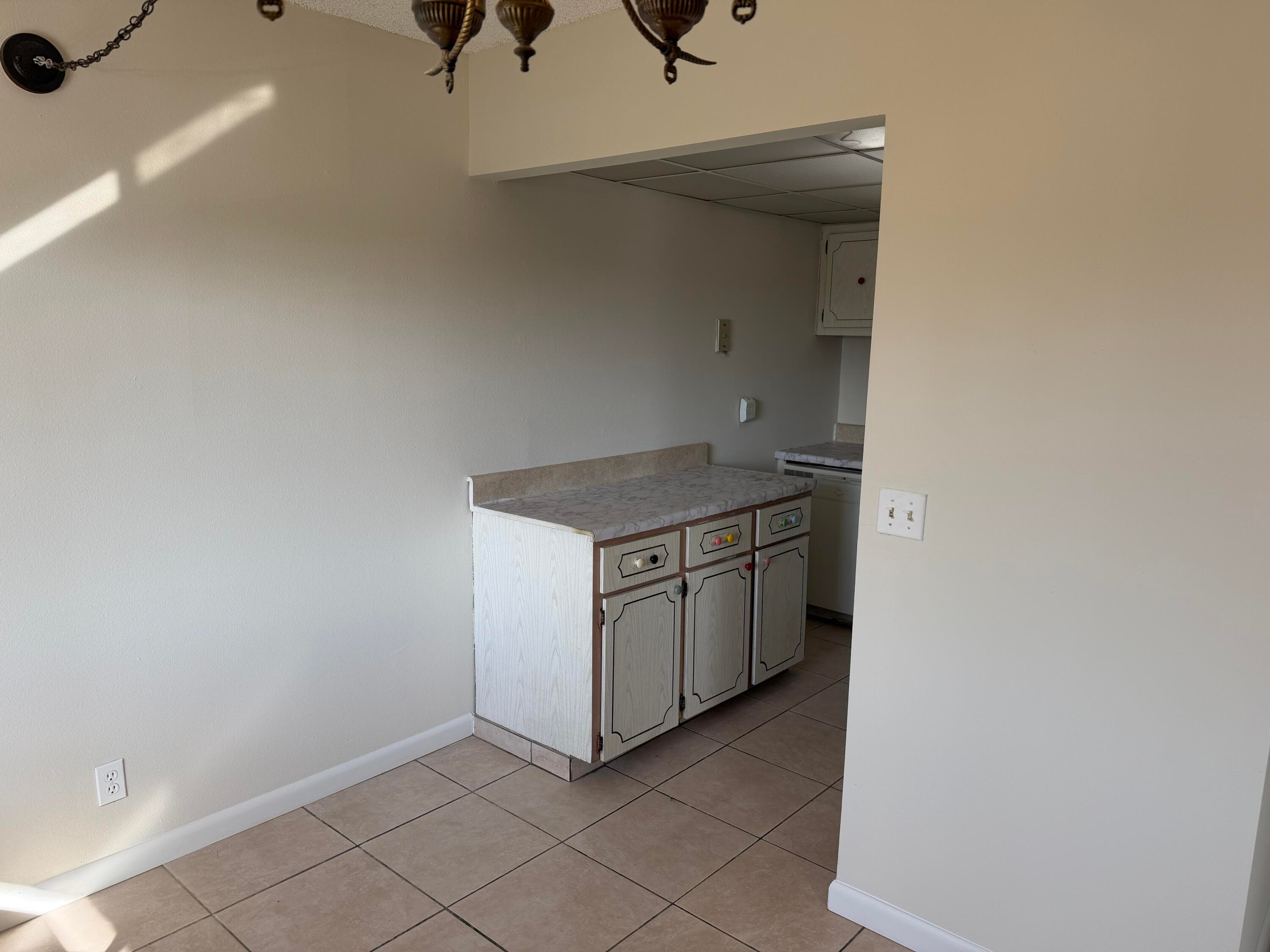 500 W Village Green Circle W 212, Palm Springs, FL 33461 — photo 9 of 27