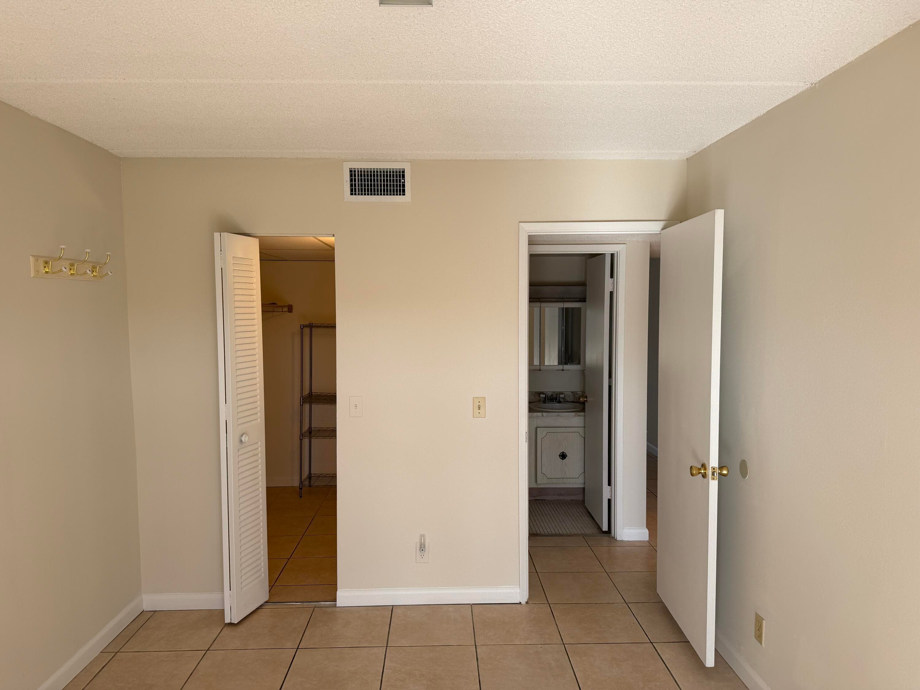 500 W Village Green Circle W 212, Palm Springs, FL 33461 — photo 13 of 27