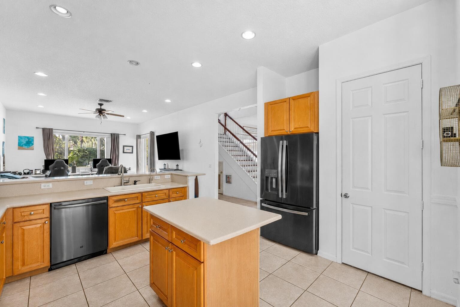 140 Bellezza Terrace, Royal Palm Beach, FL 33411 — photo 13 of 39