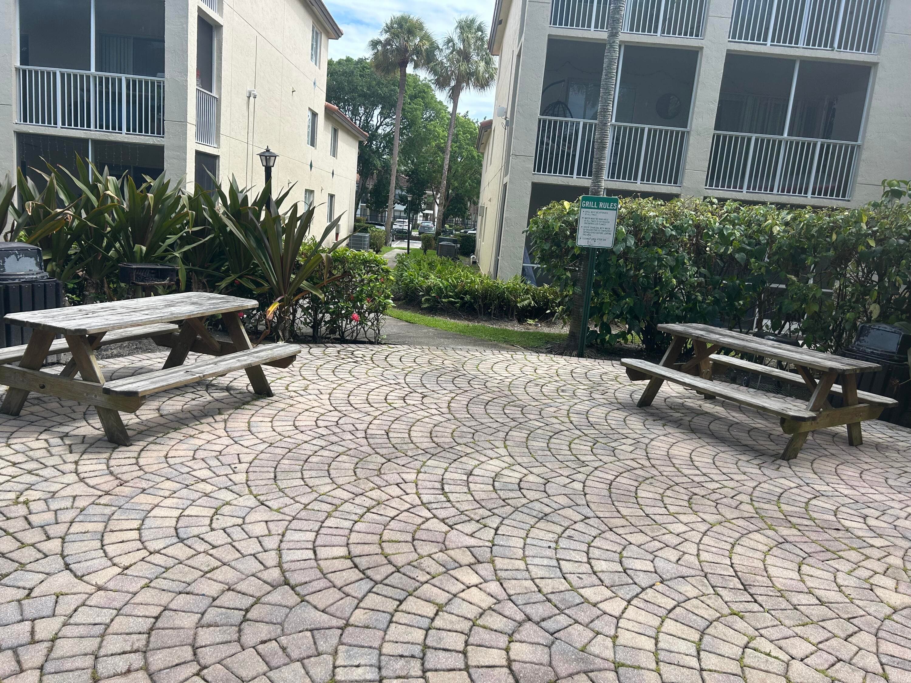 410 S Park 1-204, Hollywood, FL 33021 — photo 31 of 32