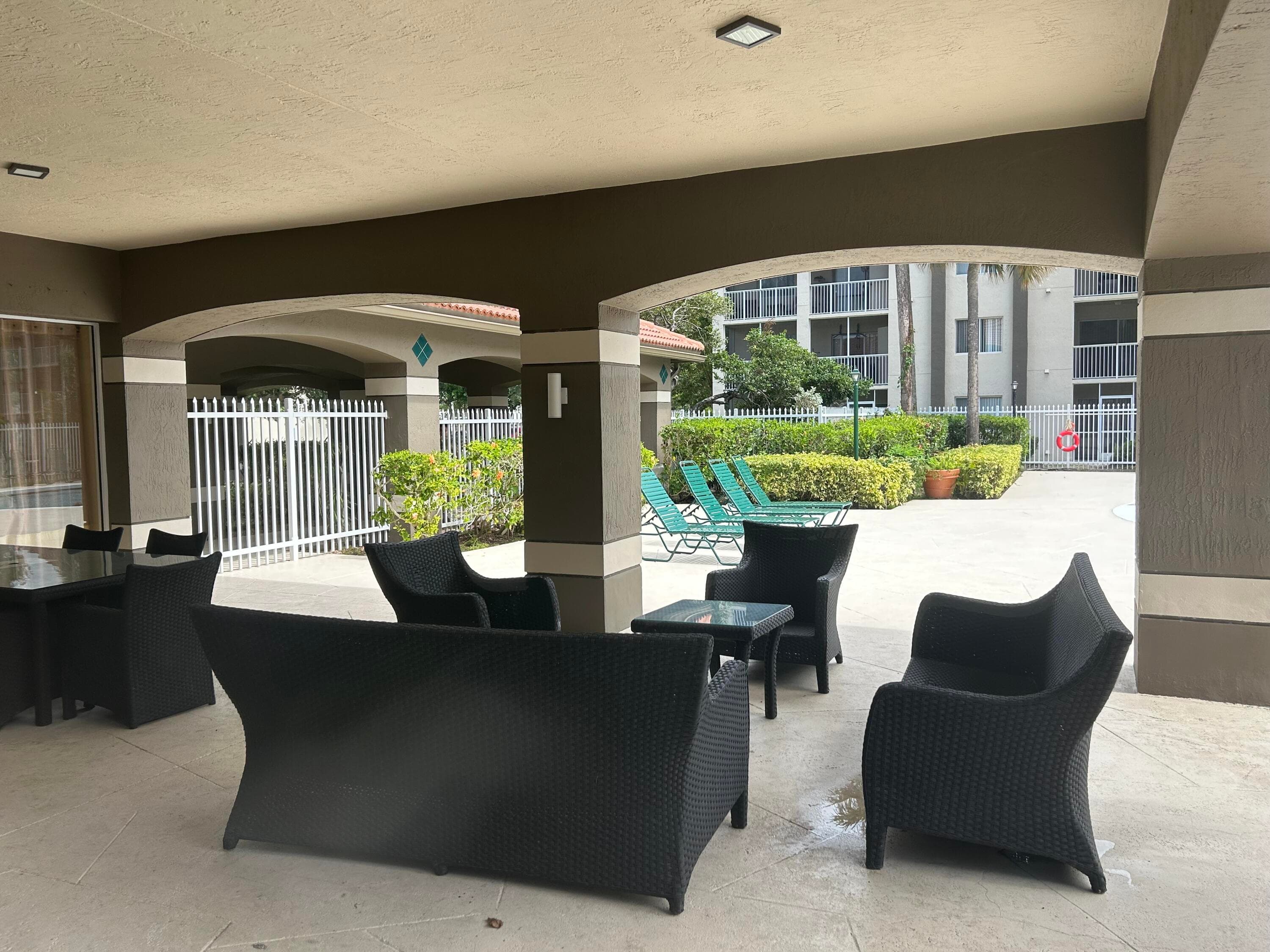 410 S Park 1-204, Hollywood, FL 33021 — photo 32 of 32