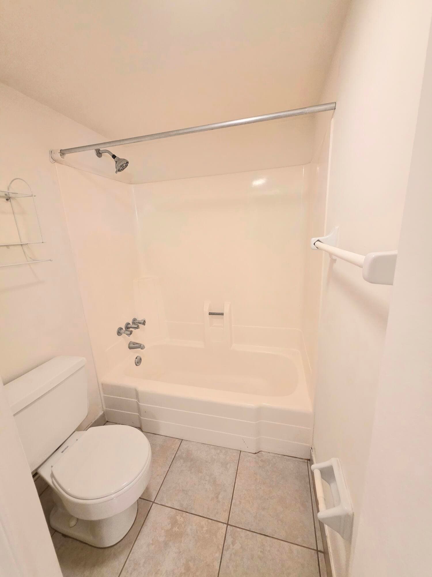 959 SE 2nd Avenue 101, Deerfield Beach, FL 33441 — photo 16 of 28