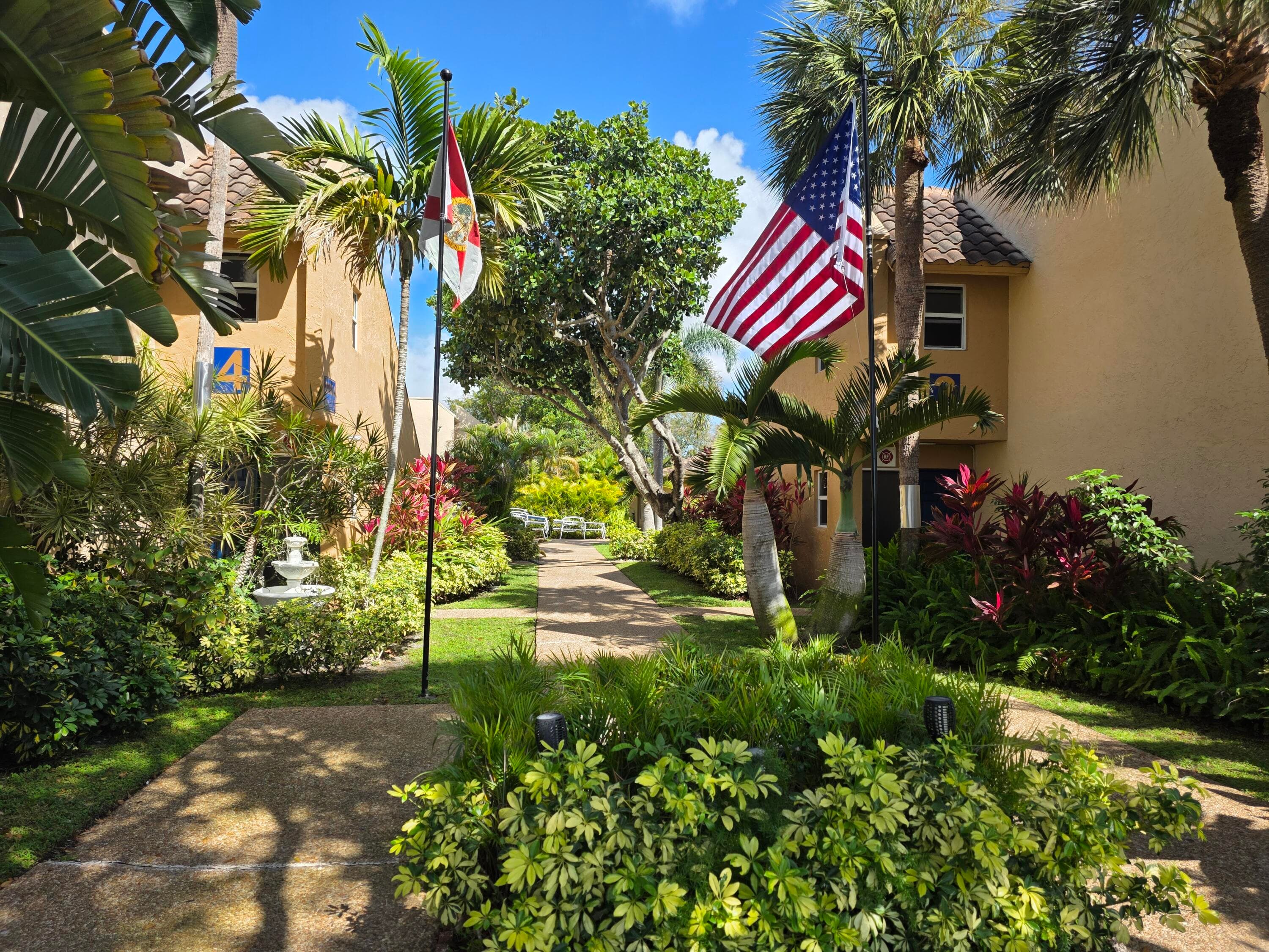 959 SE 2nd Avenue 101, Deerfield Beach, FL 33441 — photo 22 of 28