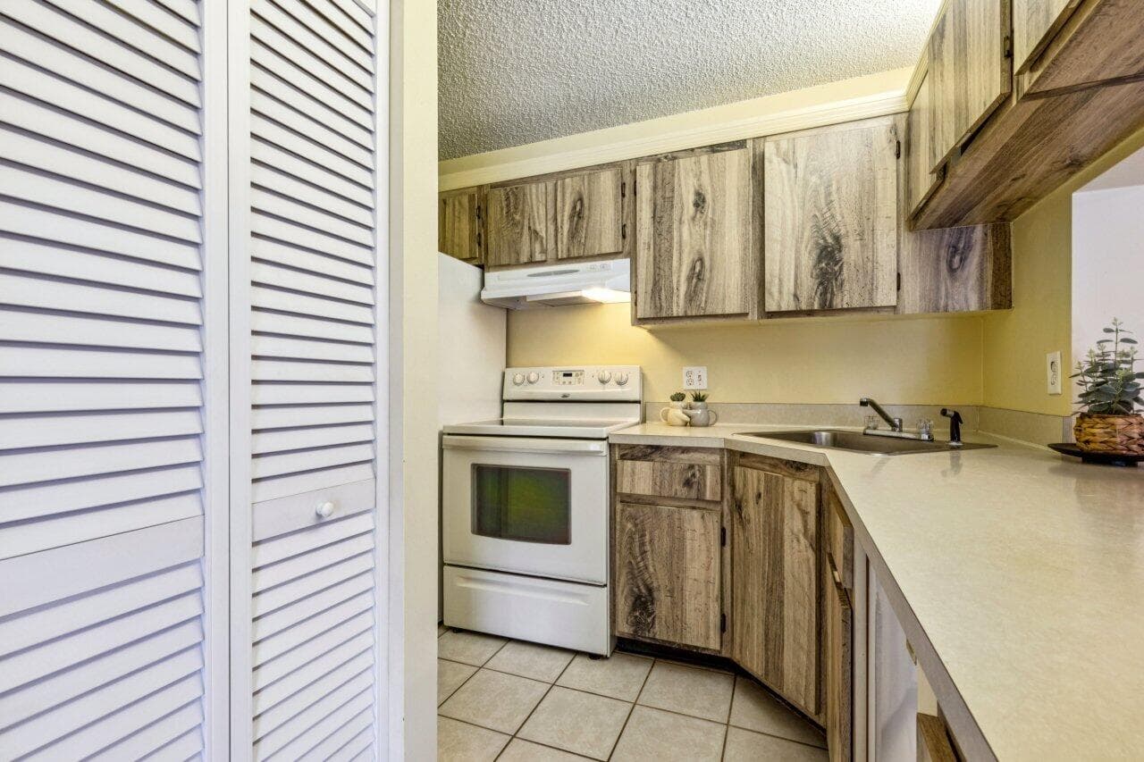 618 Sea Pine Way A2, Greenacres, FL 33415 — photo 9 of 40