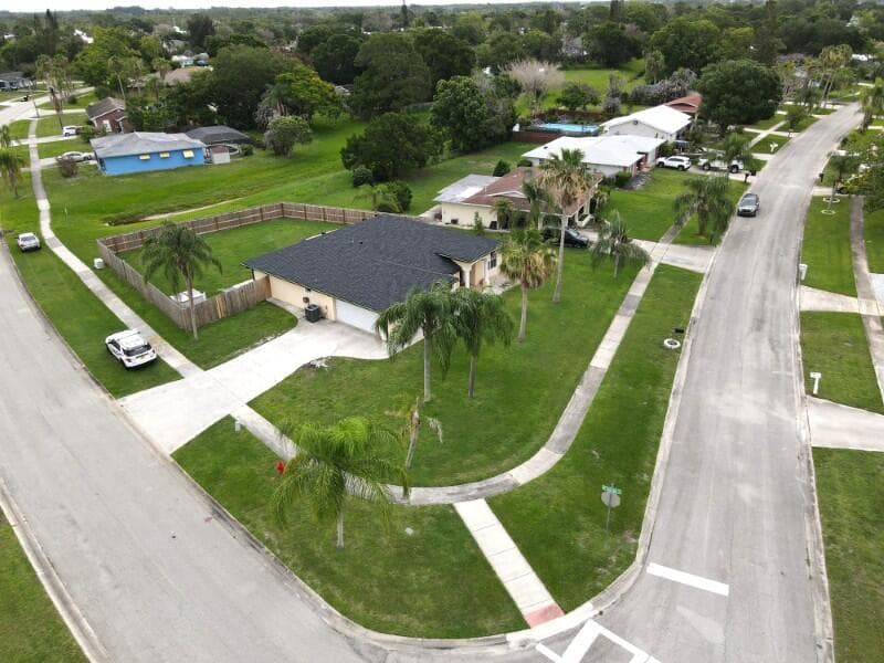 201 NE Faring Avenue, Port St. Lucie, FL 34983 — photo 34 of 37