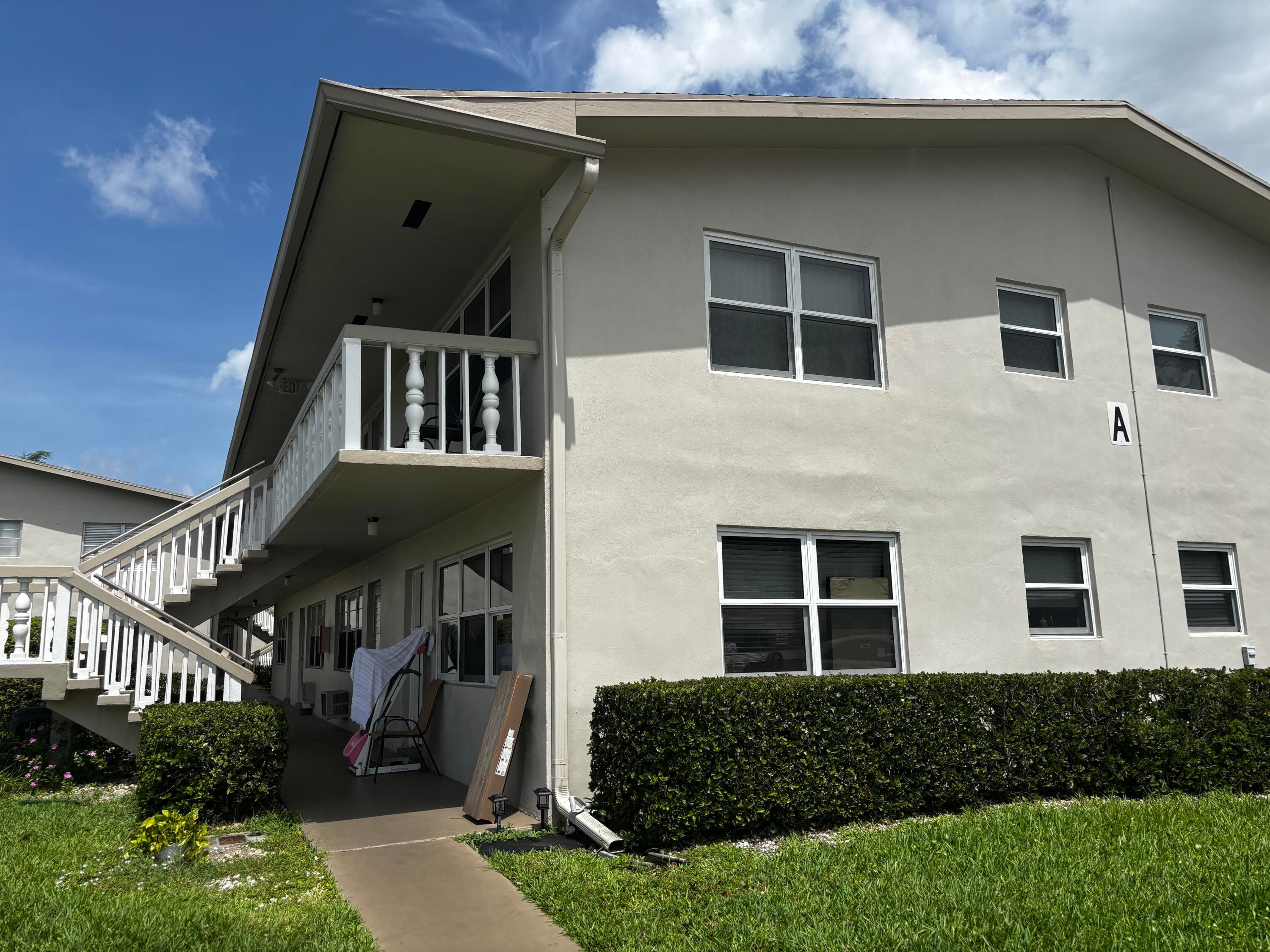 4 Sussex, West Palm Beach, FL 33417 — photo 10 of 12