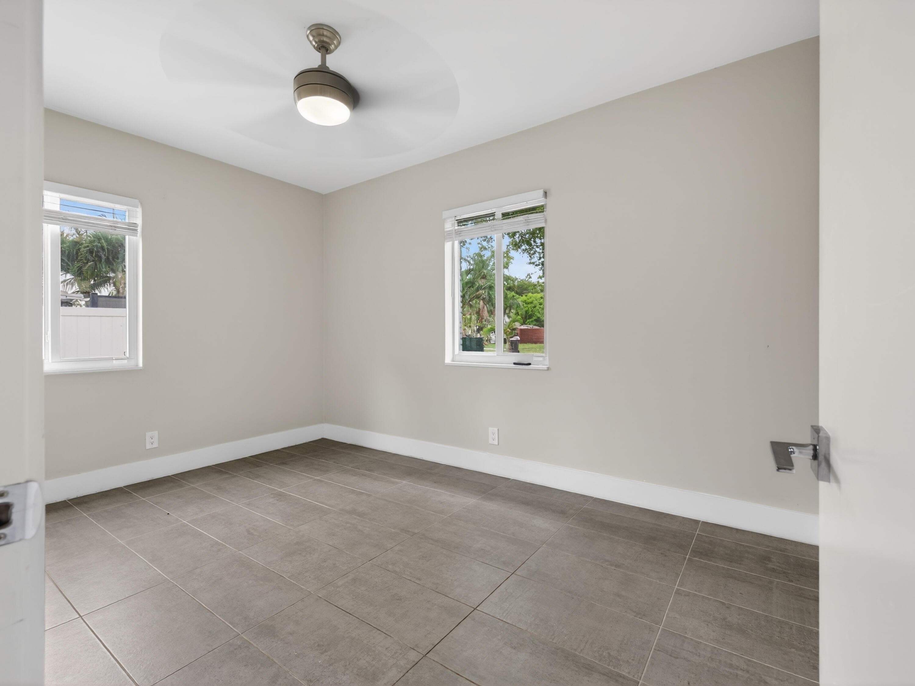 128 SW 22nd Terrace, Fort Lauderdale, FL 33312 — photo 20 of 61