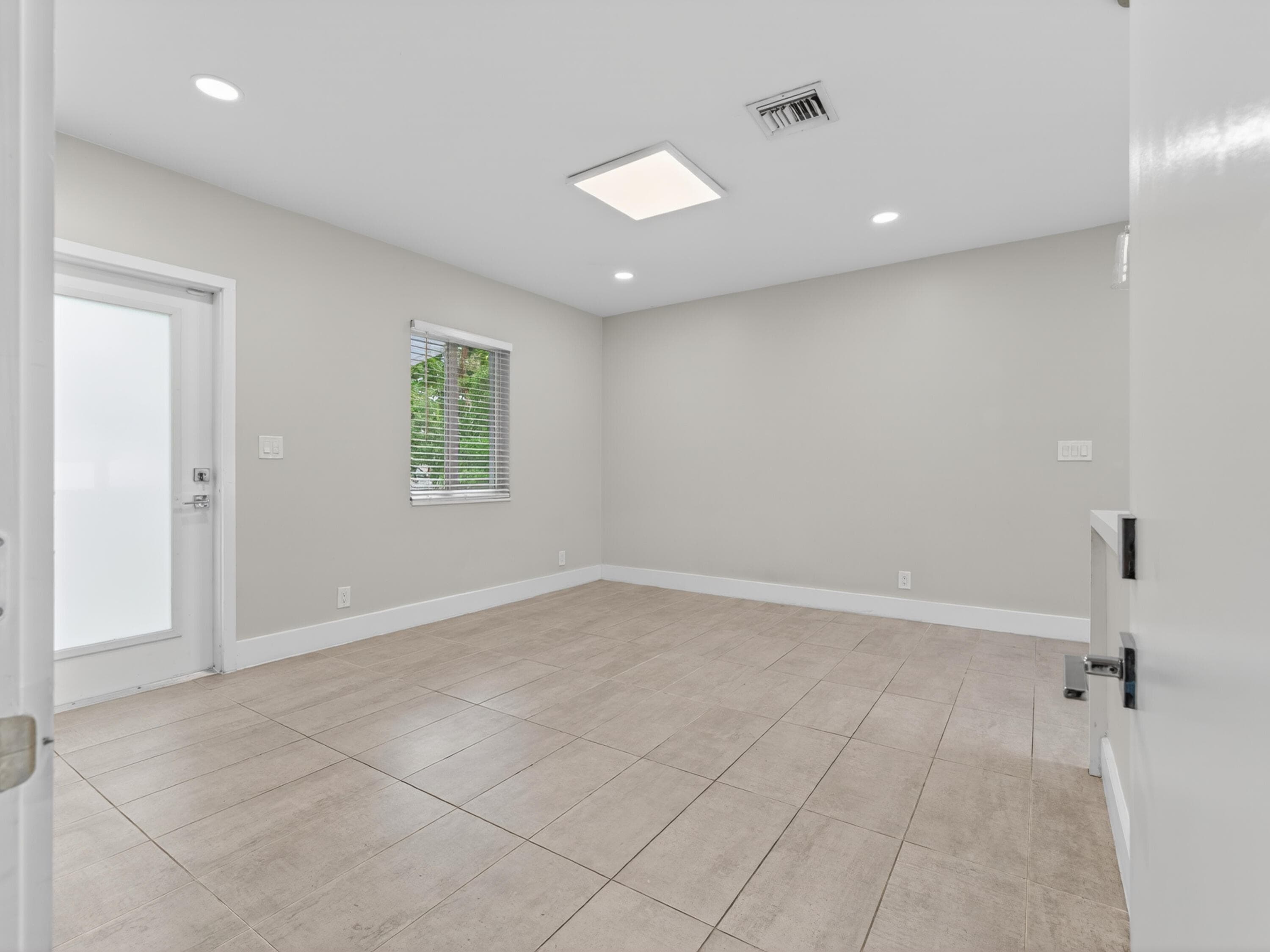 128 SW 22nd Terrace, Fort Lauderdale, FL 33312 — photo 30 of 61