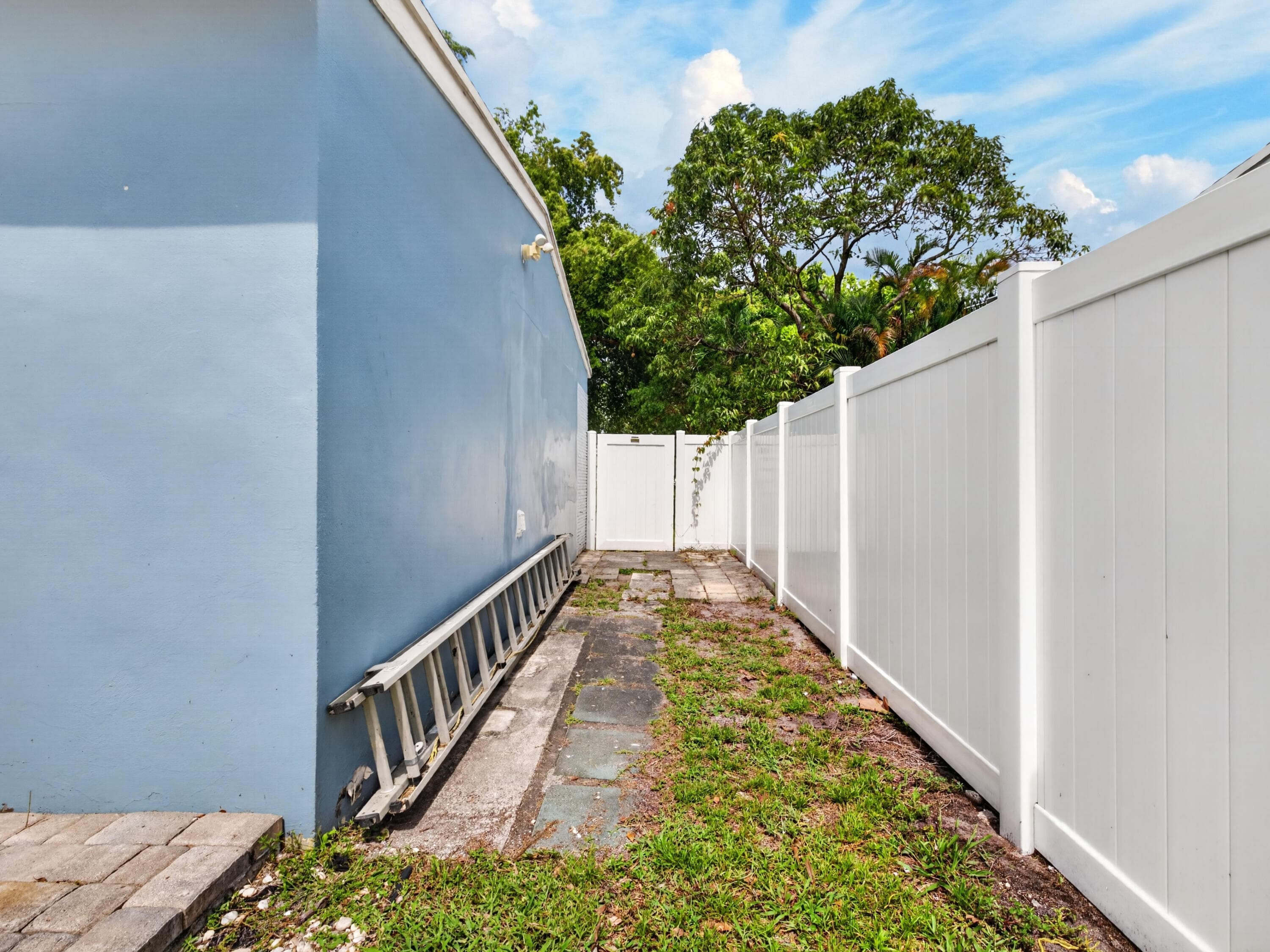 128 SW 22nd Terrace, Fort Lauderdale, FL 33312 — photo 38 of 61