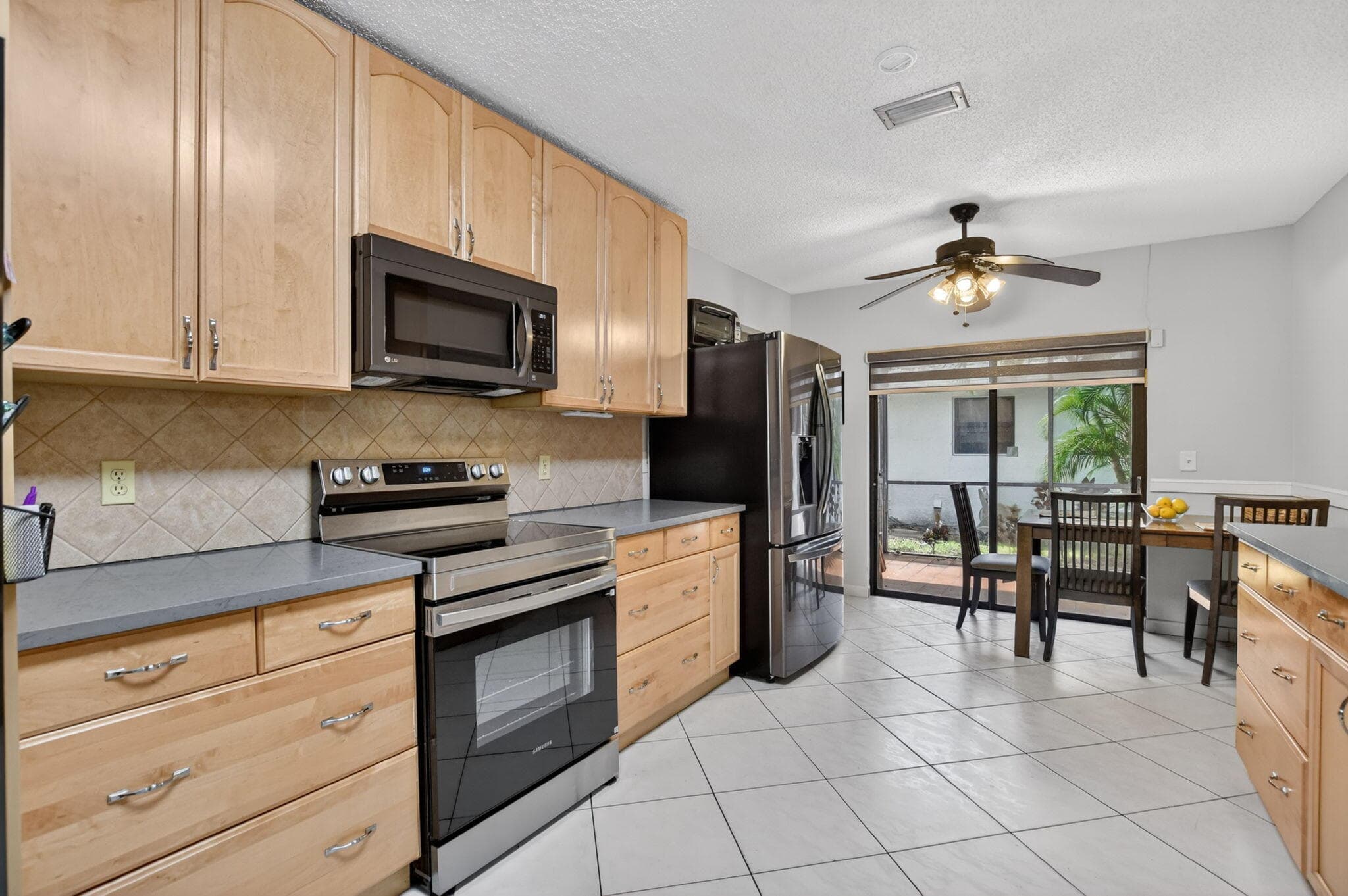 7833 San Marcos Place, Boca Raton, FL 33433 — photo 7 of 40