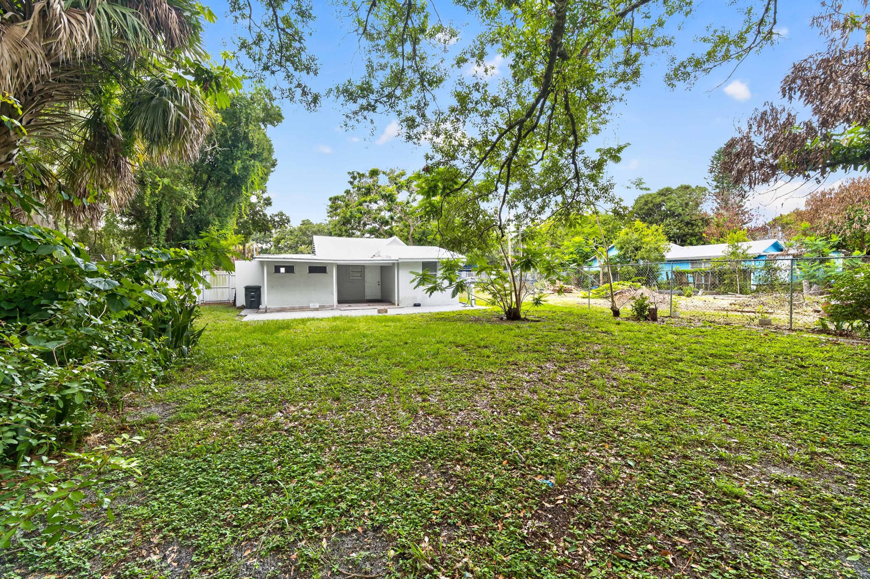 716 Citrus Avenue, Fort Pierce, FL 34950 — photo 18 of 19