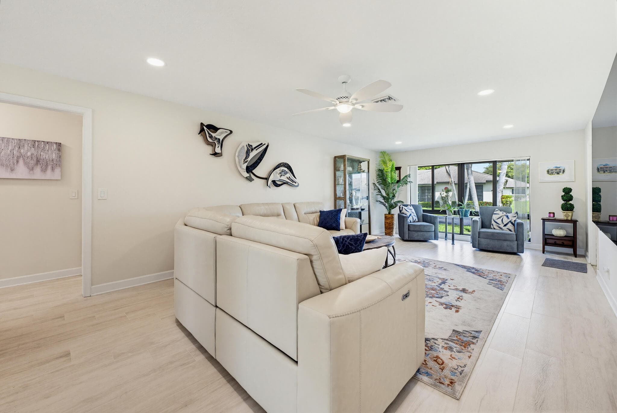 4854 Equestrian Circle Apt B, Boynton Beach, FL 33436 — photo 8 of 41