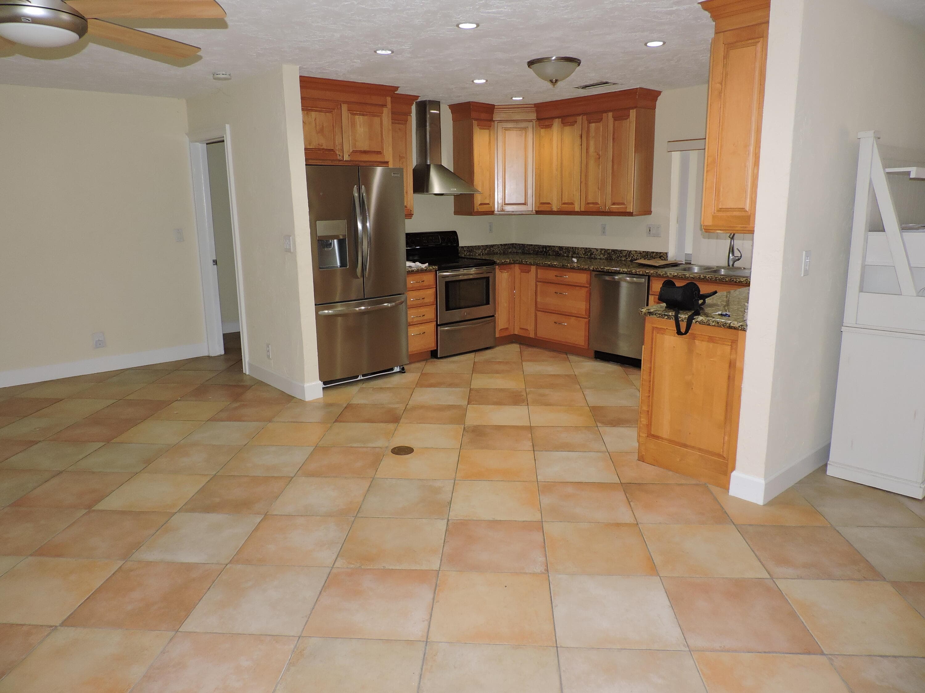 4529 Square Lake Drive, Palm Beach Gardens, FL 33418 — photo 4 of 45