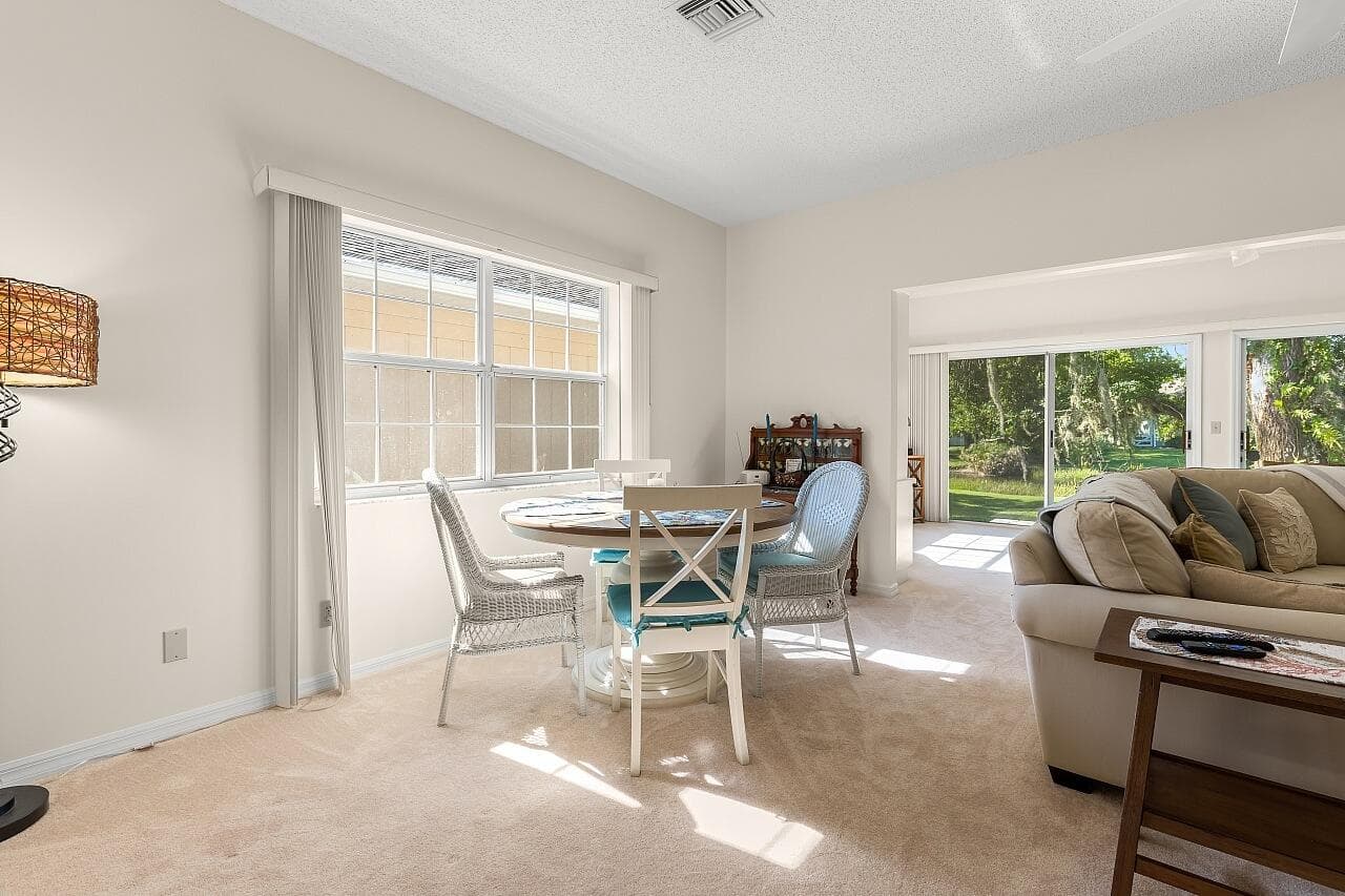 431 Tamarind Place, Vero Beach, FL 32962 — photo 14 of 50