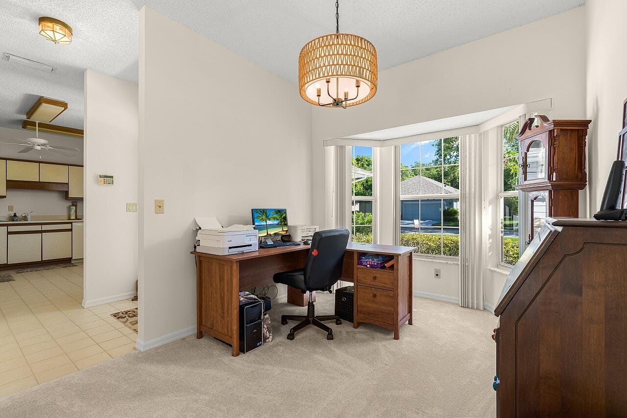 431 Tamarind Place, Vero Beach, FL 32962 — photo 17 of 50