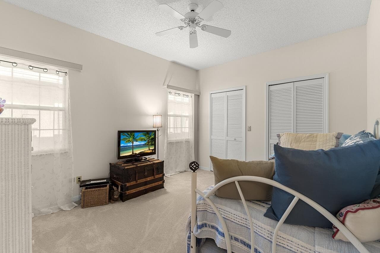 431 Tamarind Place, Vero Beach, FL 32962 — photo 26 of 50