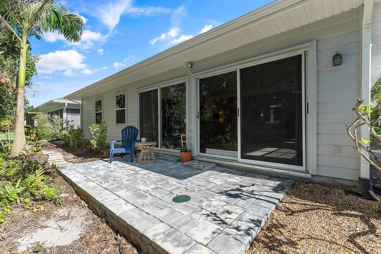 431 Tamarind Place, Vero Beach, FL 32962 — photo 33 of 50