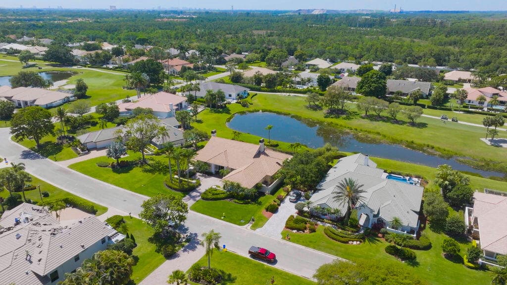 83 Sandbourne Lane, Palm Beach Gardens, FL 33418 — photo 18 of 77