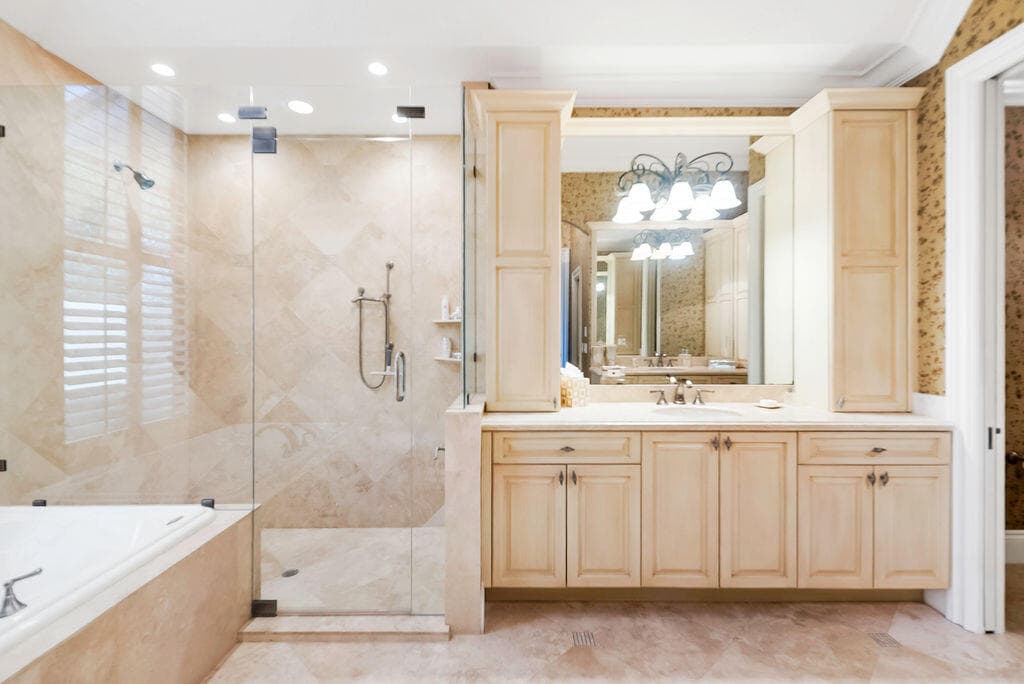83 Sandbourne Lane, Palm Beach Gardens, FL 33418 — photo 42 of 77