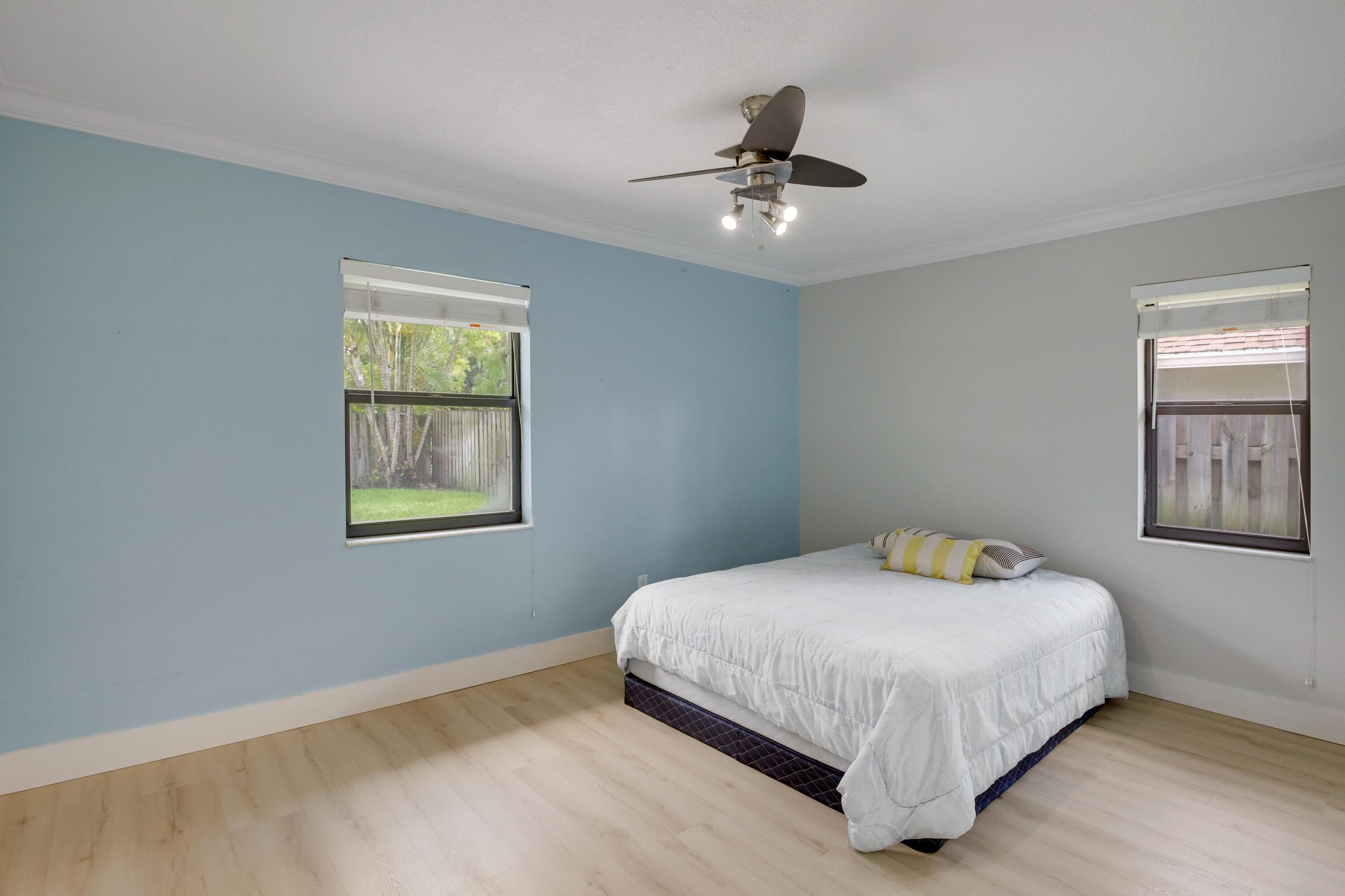 542 Indigo Avenue, Wellington, FL 33414 — photo 24 of 39