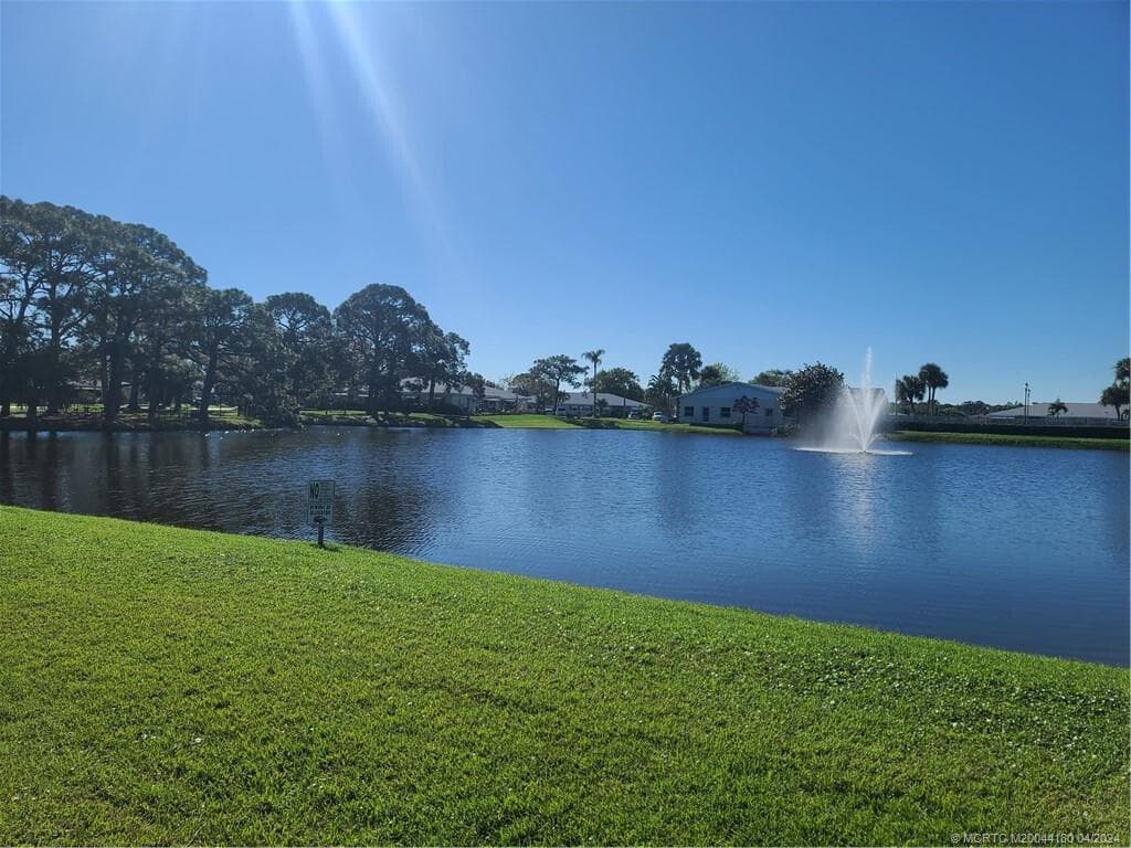1212 Lakes End Drive D, Fort Pierce, FL 34982 — photo 29 of 35