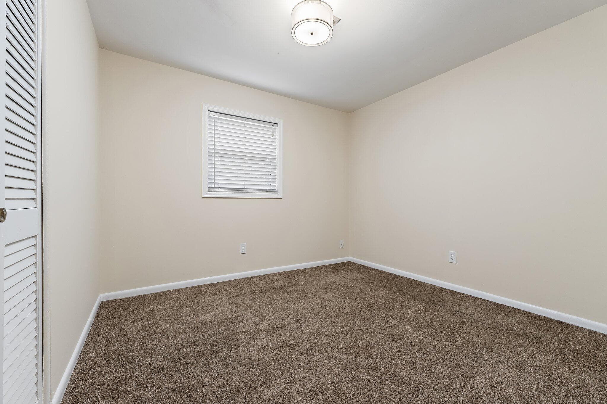 678 Riverside Drive, Palm Beach Gardens, FL 33410 — photo 30 of 44