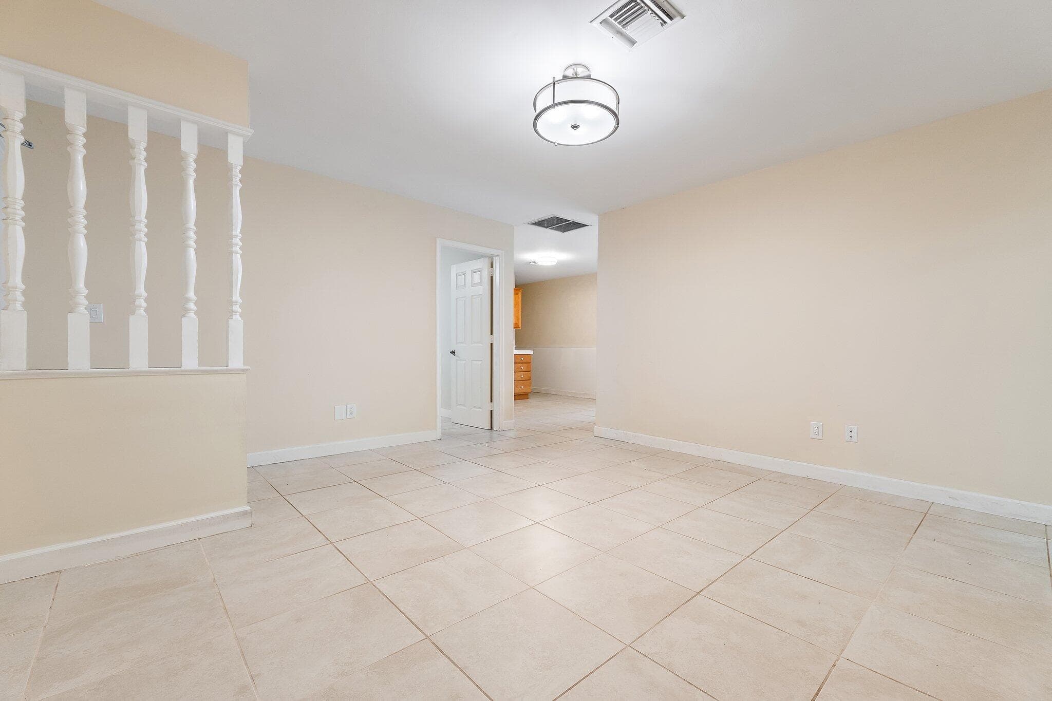 678 Riverside Drive, Palm Beach Gardens, FL 33410 — photo 10 of 44