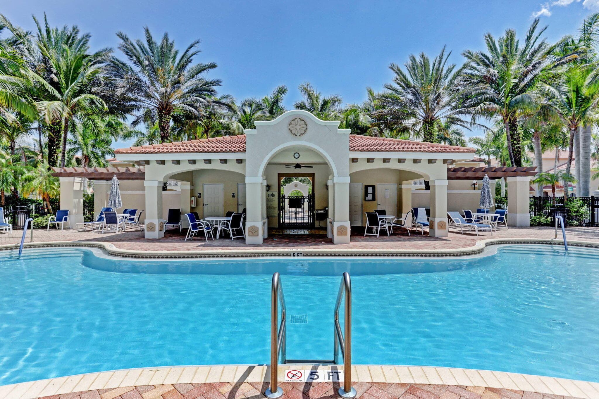 4710 Artesa Way E, Palm Beach Gardens, FL 33418 — photo 44 of 51