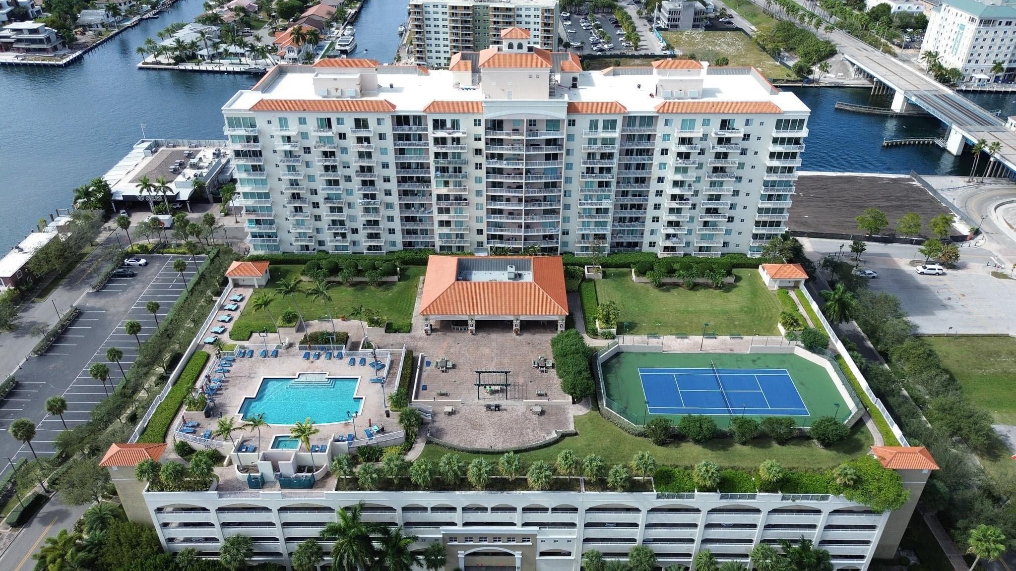 3020 NE 32nd Street Unit 905, Fort Lauderdale, FL 33306 — photo 1 of 50